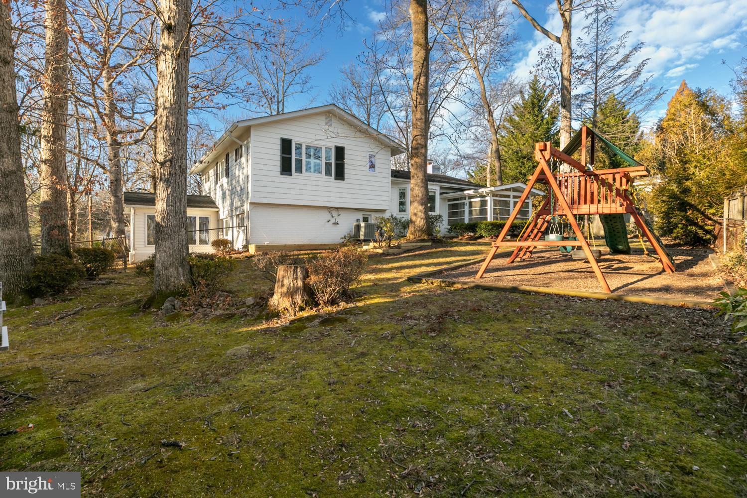 FAIRFAX COUNTRY CLUB ESTATES - Residential