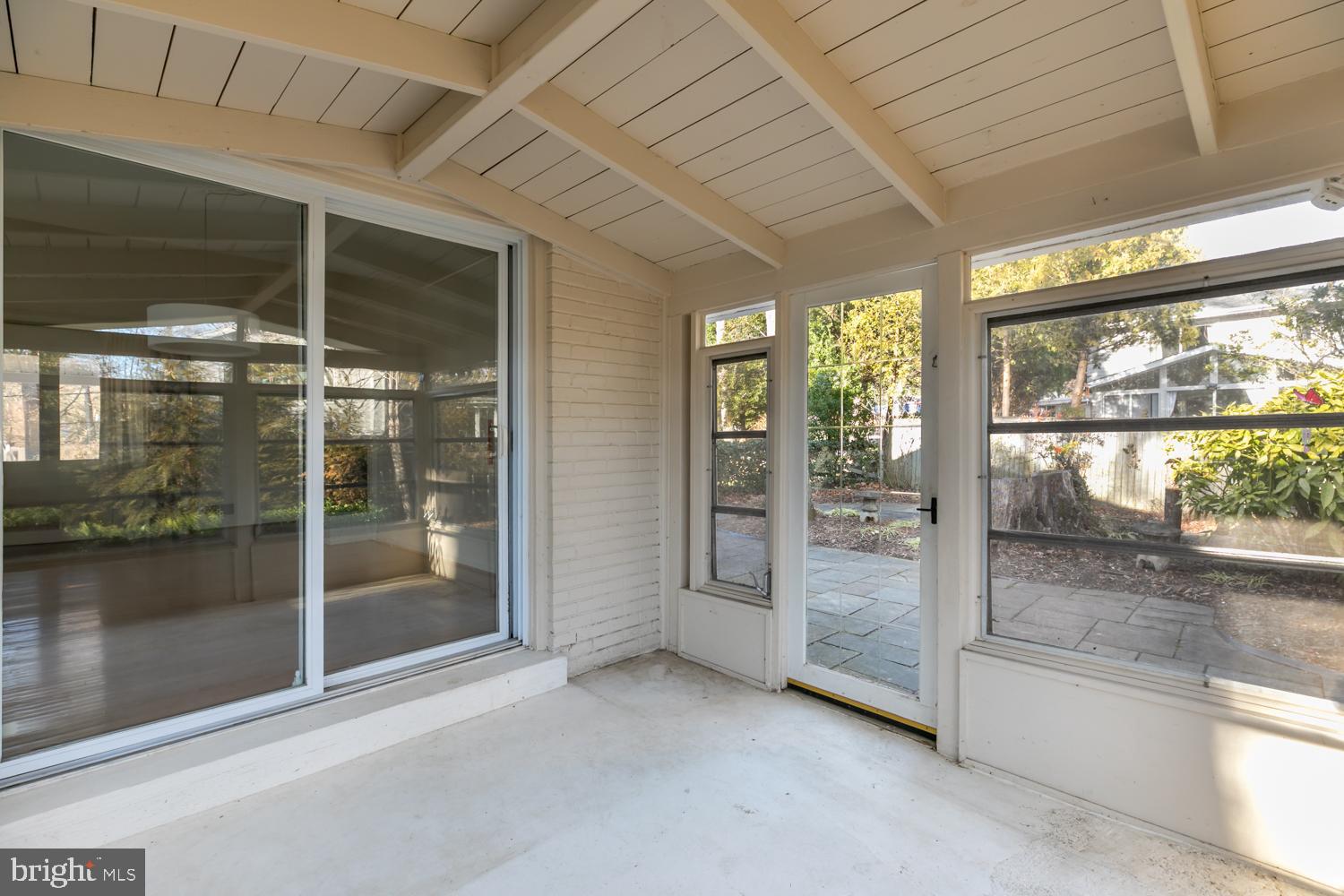 FAIRFAX COUNTRY CLUB ESTATES - Residential