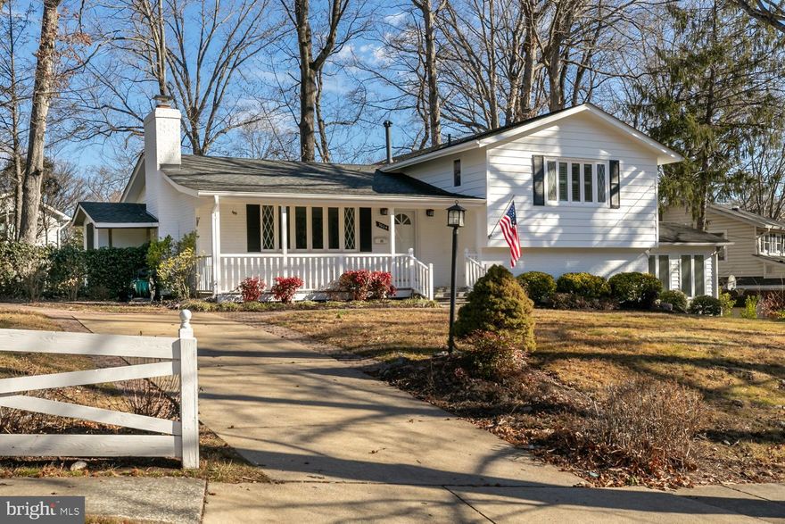 Welcome home to this charming and thoughtfully updated 4-bedroom, 2.5-bath gem in Fairfax!
Beautifully maintained and move-in ready, this home features an inviting open family room with hardwood floors and a cozy fireplace. The updated kitchen is a standout with stunning marble countertops, white cabinetry, stainless steel appliances, and a large picture window overlooking the backyard.
Upstairs, hardwood floors run throughout all three bedrooms—including a comfortable owner’s suite with an en-suite bath. The lower level offers fantastic extra living space with a spacious rec room, bright sunroom, fourth bedroom, half bath, and a dedicated laundry room.
Step outside to enjoy the screened porch opening to a custom stone patio, perfect for relaxing or entertaining. The fully fenced yard includes two storage sheds and thoughtfully designed landscaping.
Recent updates include: new lower-level carpet (2025), exterior paint (2025), updated backyard retaining walls and timbers (2025), under-cabinet lighting (2025), arborvitae privacy planting (2023), built-in desk/shelving (2021), and patio shed (2020). Major systems: Roof (2014), Windows (2012).
A beautifully cared-for home with space, style, and updates throughout, all at $865,000 in the heart of Fairfax, next to Army-Navy Country Club, Fairfax High School, Fairfax Circle, downtown Fairfax and so much more!