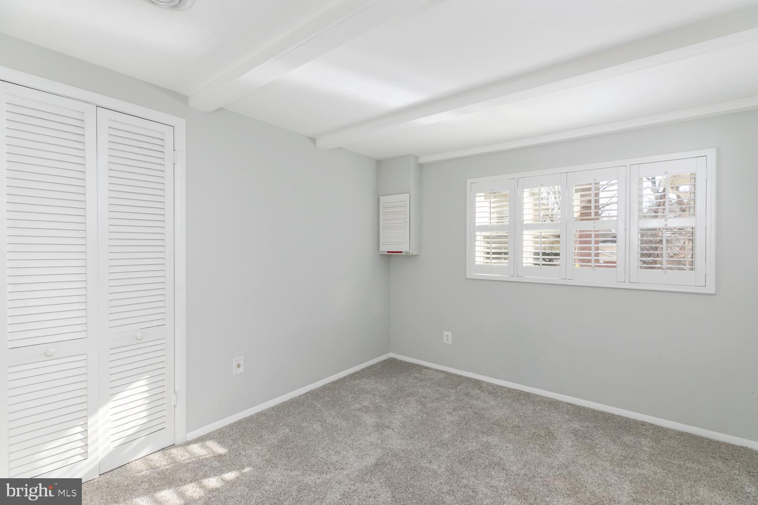 FAIRFAX COUNTRY CLUB ESTATES - Residential