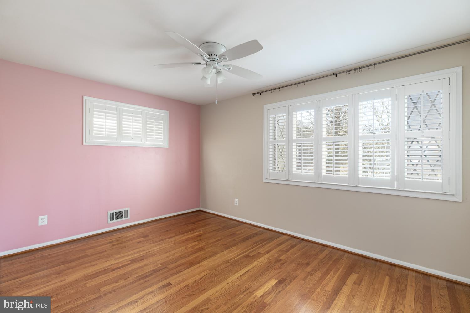 FAIRFAX COUNTRY CLUB ESTATES - Residential