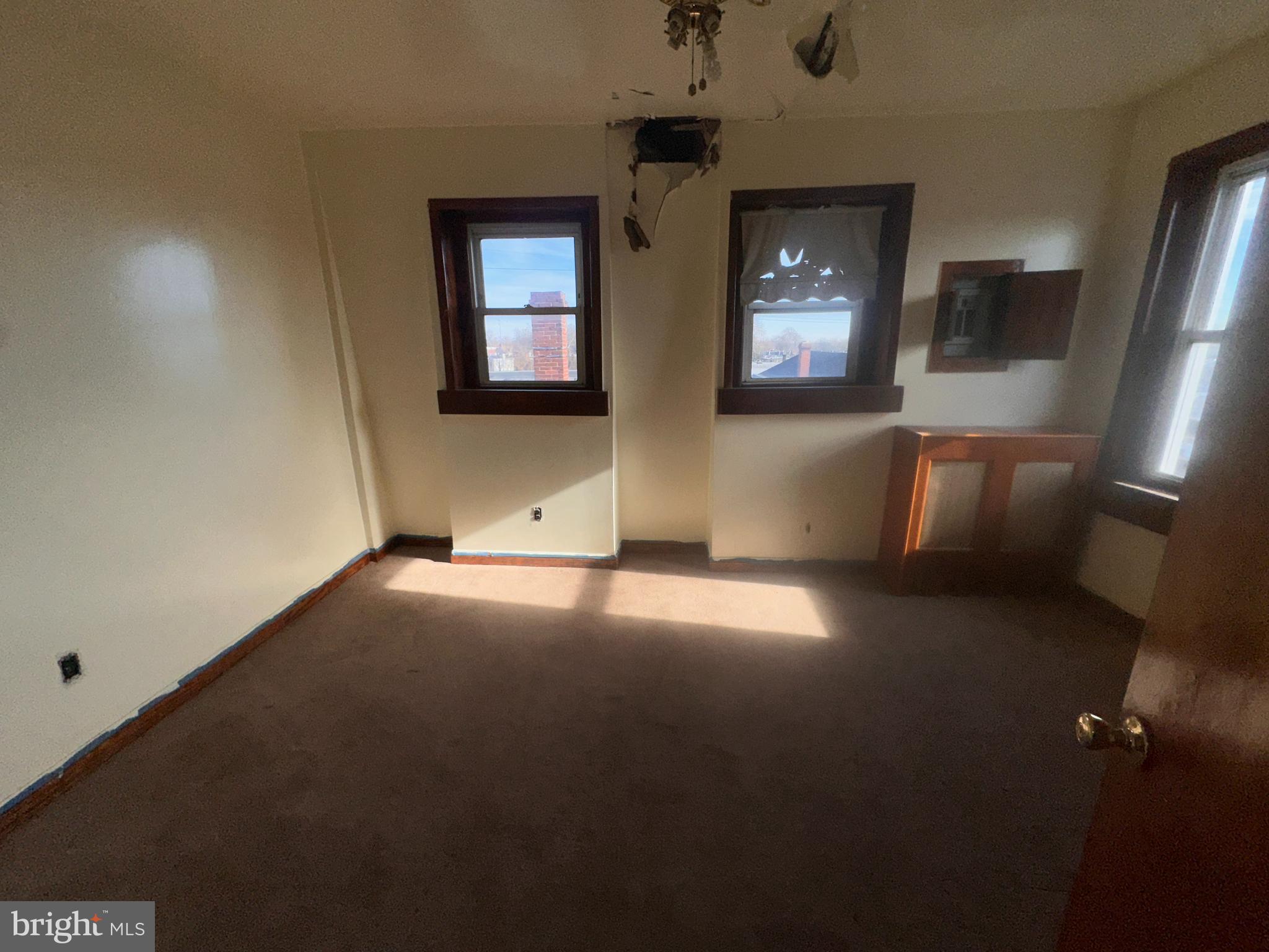 PHILADELPHIA (NORTH) - Residential