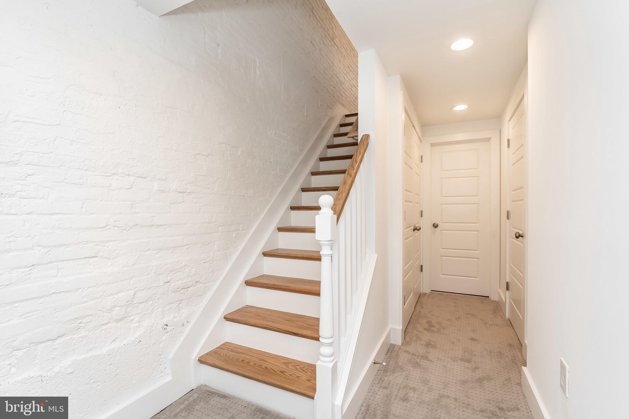 PATTERSON PARK - Residential Lease