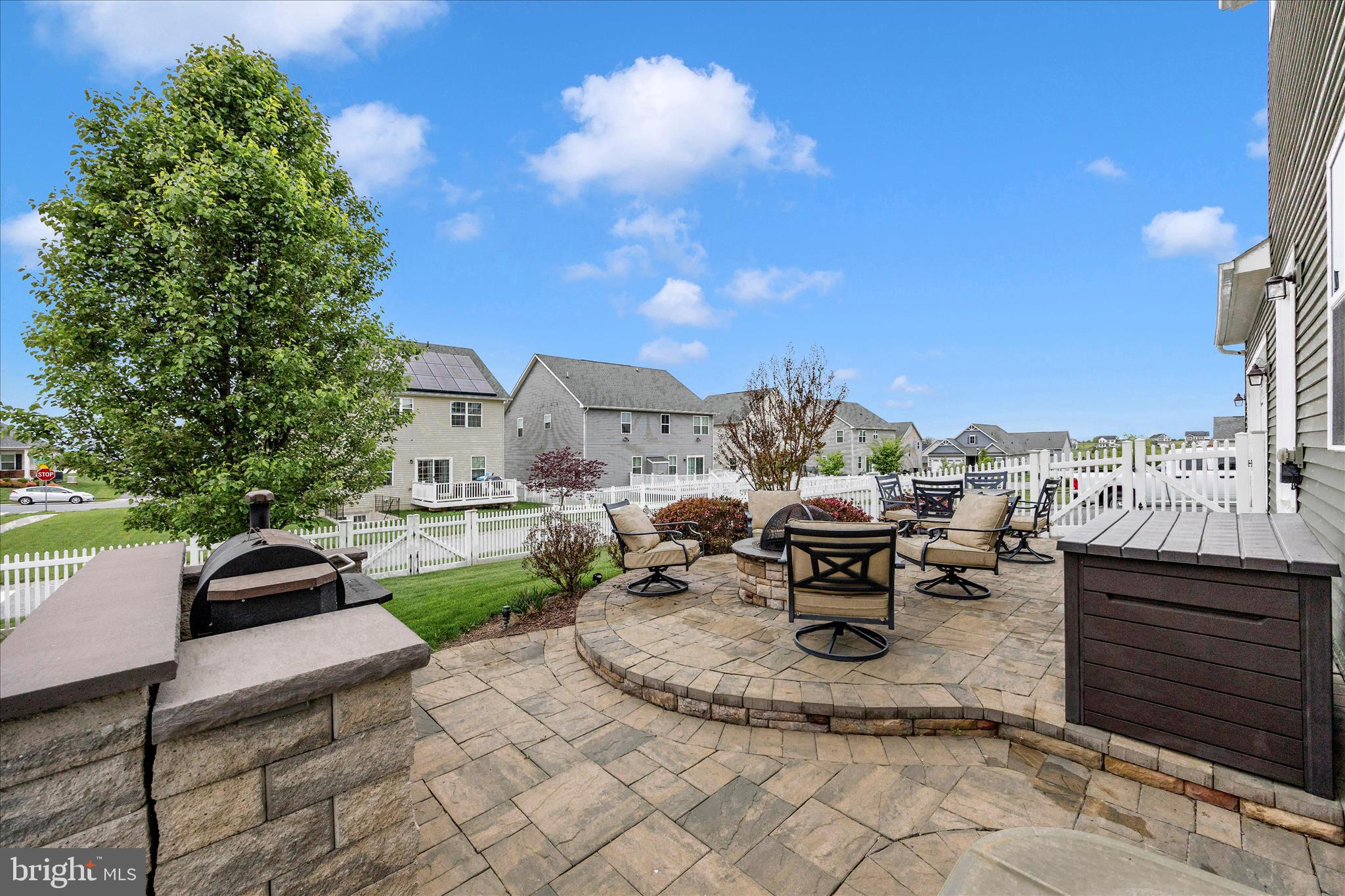 WOODBOURNE MANOR - Residential