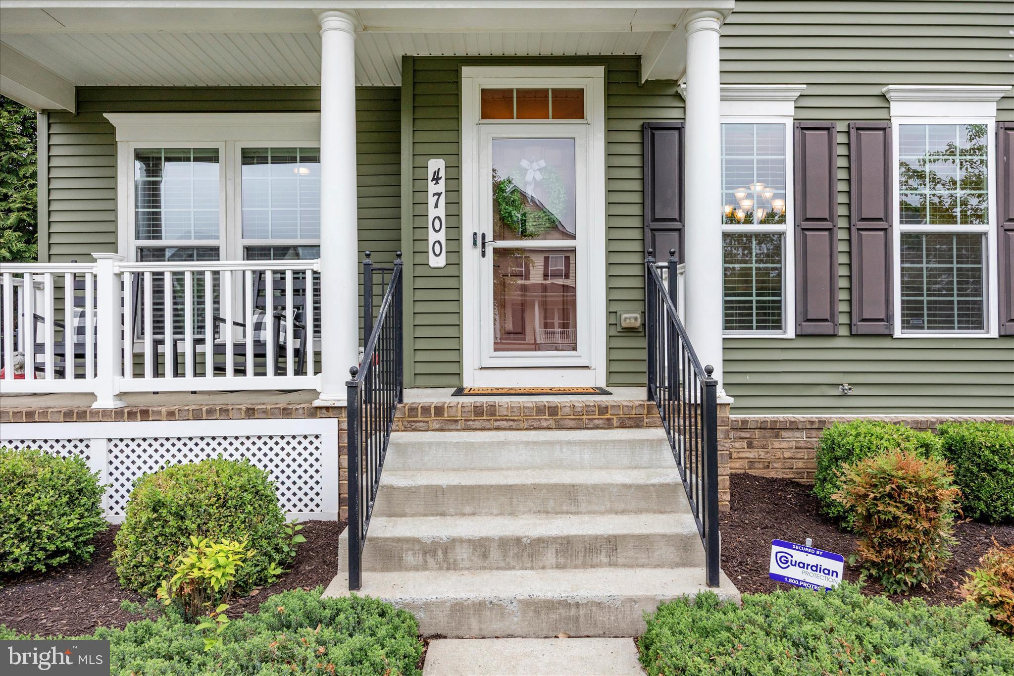 WOODBOURNE MANOR - Residential