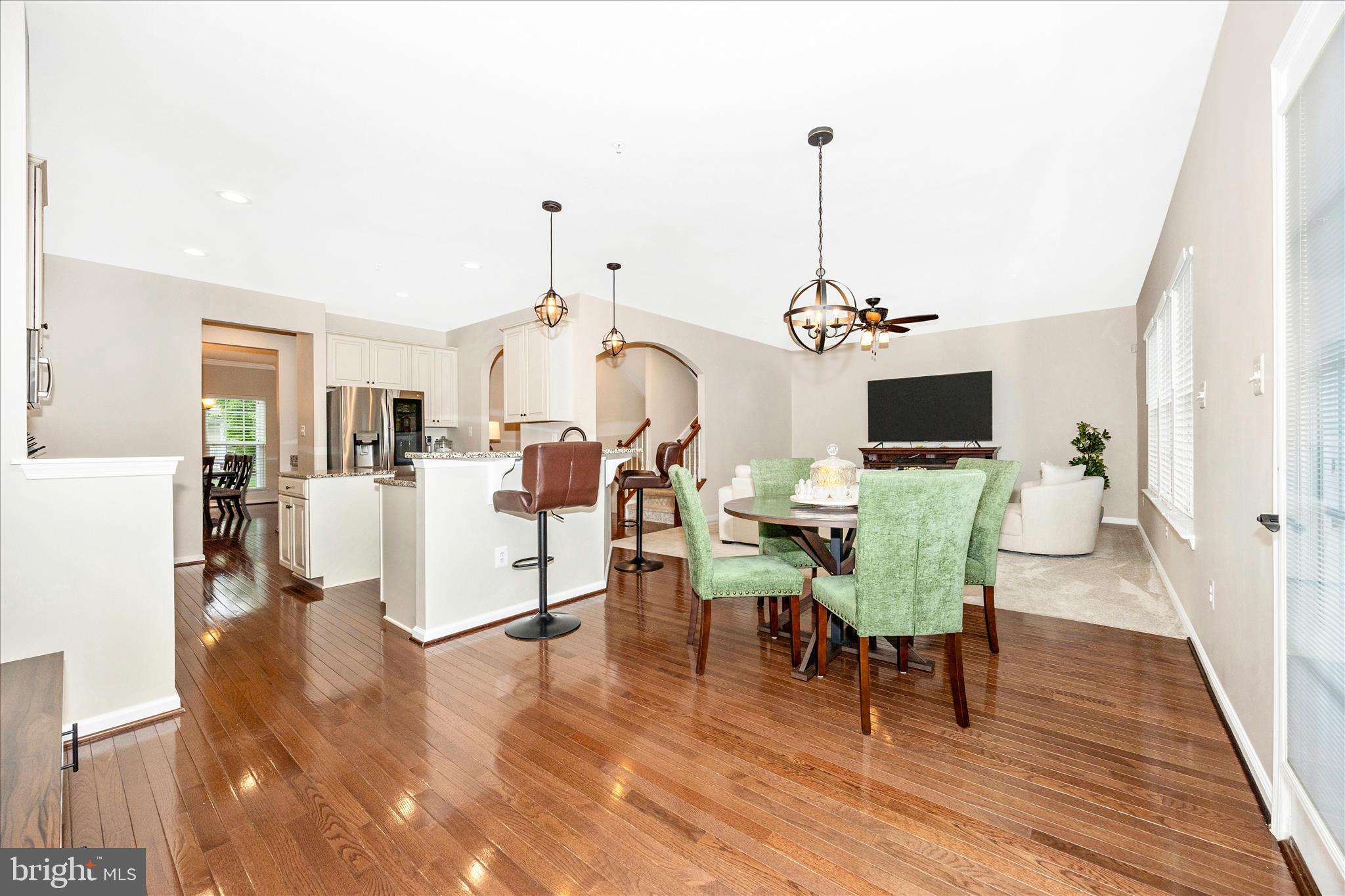 WOODBOURNE MANOR - Residential