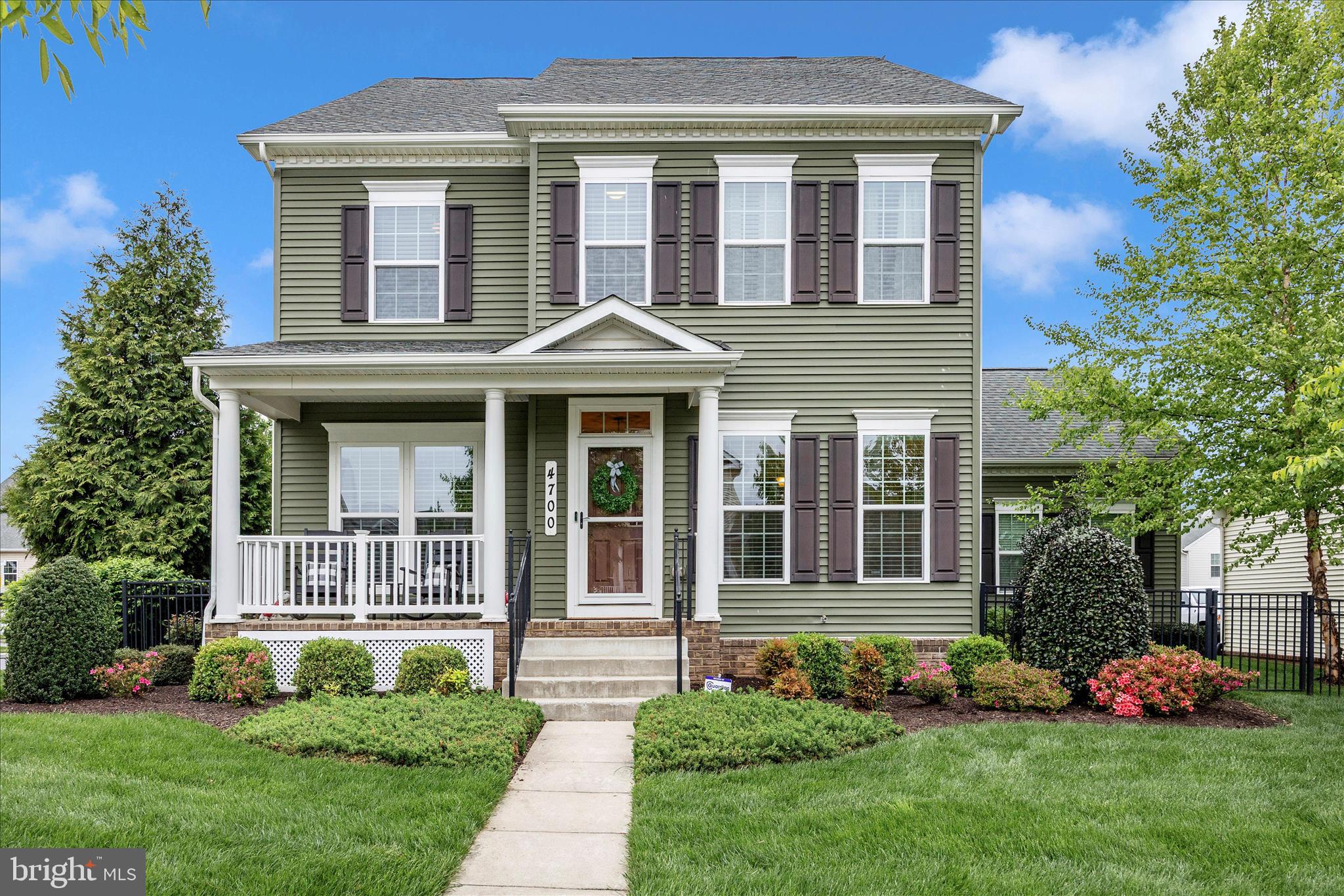 WOODBOURNE MANOR - Residential
