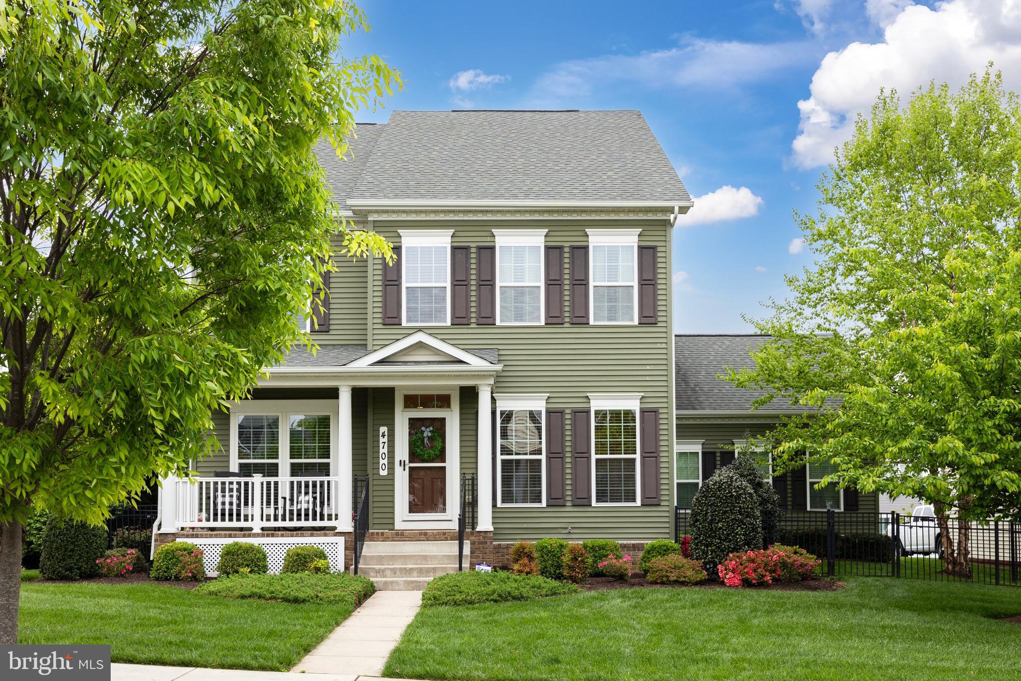 WOODBOURNE MANOR - Residential