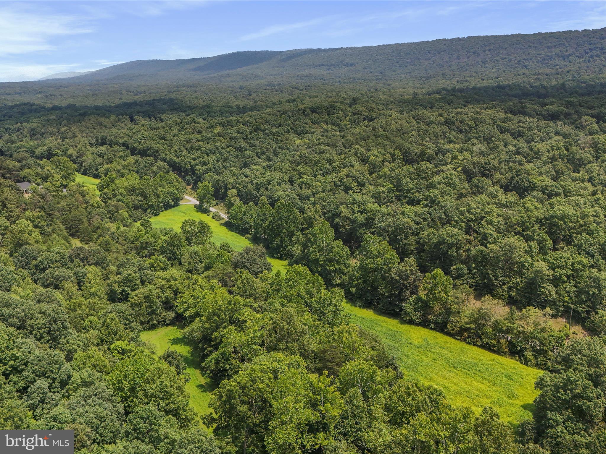 SLIM CHANCE ACRES - Land