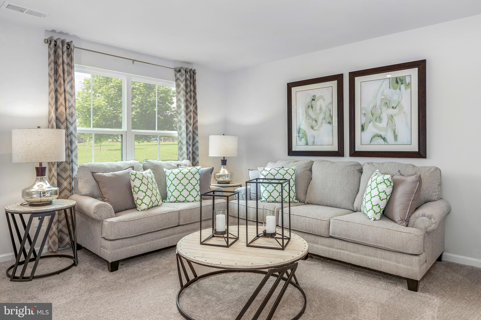 LOT 20 MUTUAL DRIVE