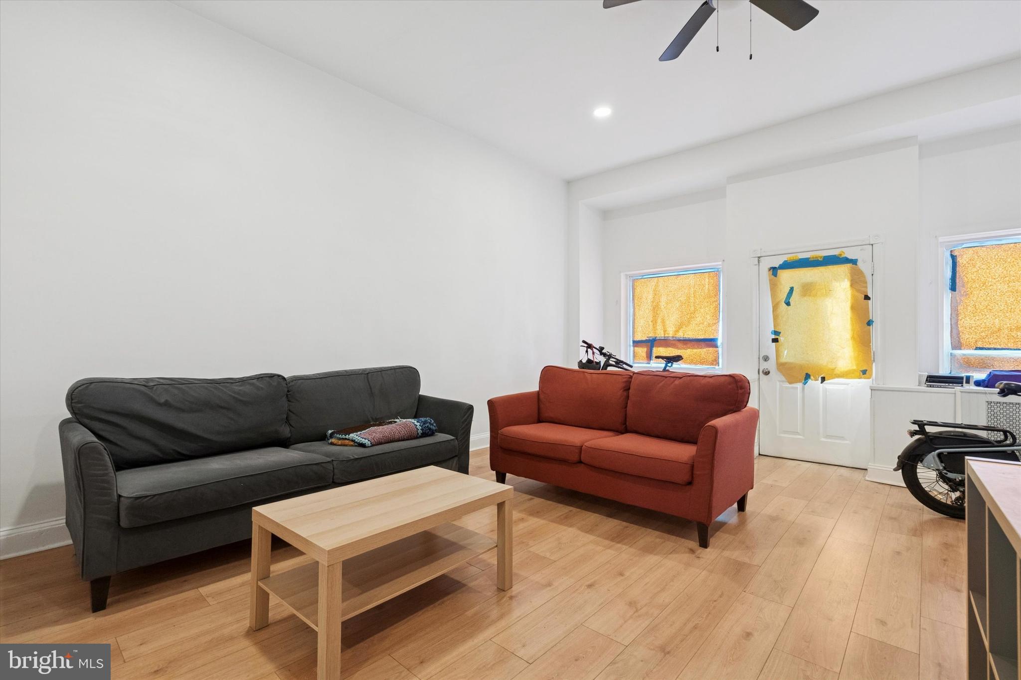 PORT RICHMOND - Residential