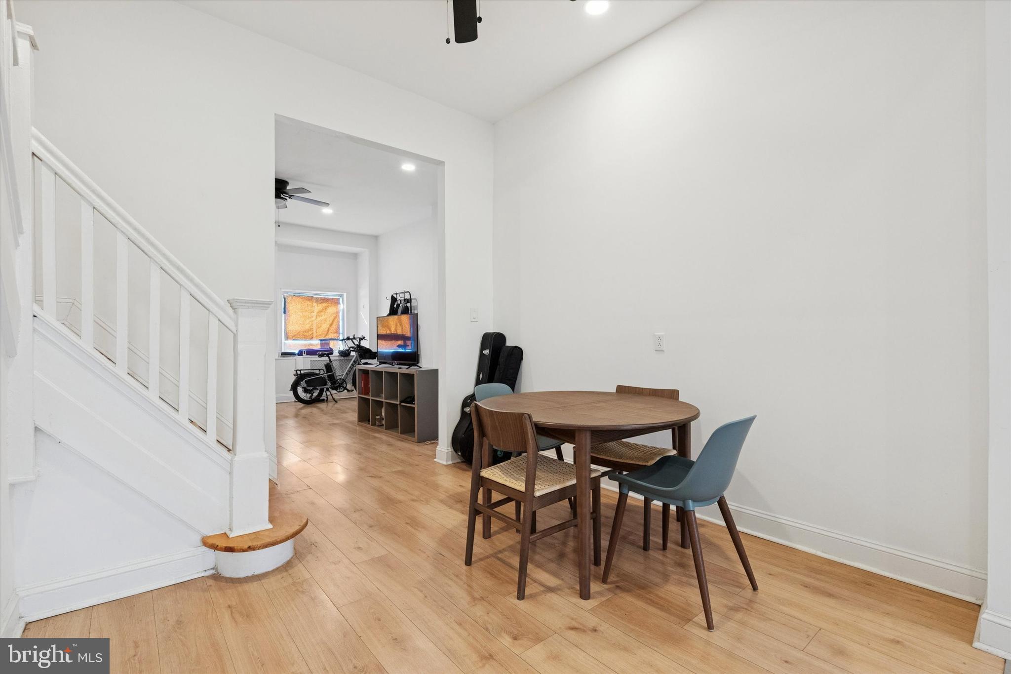 PORT RICHMOND - Residential