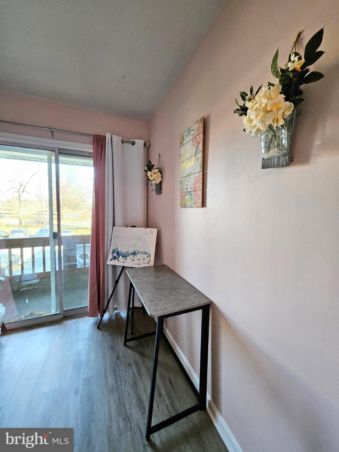 SARATOGA SPRINGS - Residential