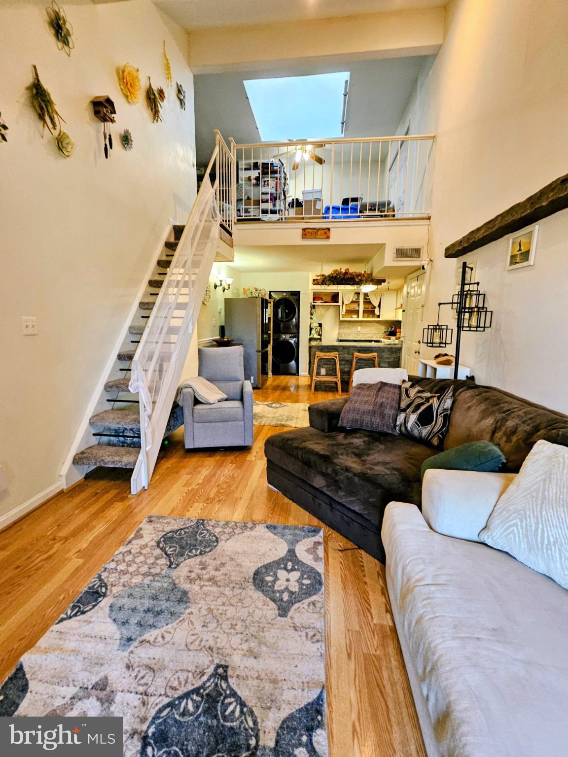 SARATOGA SPRINGS - Residential