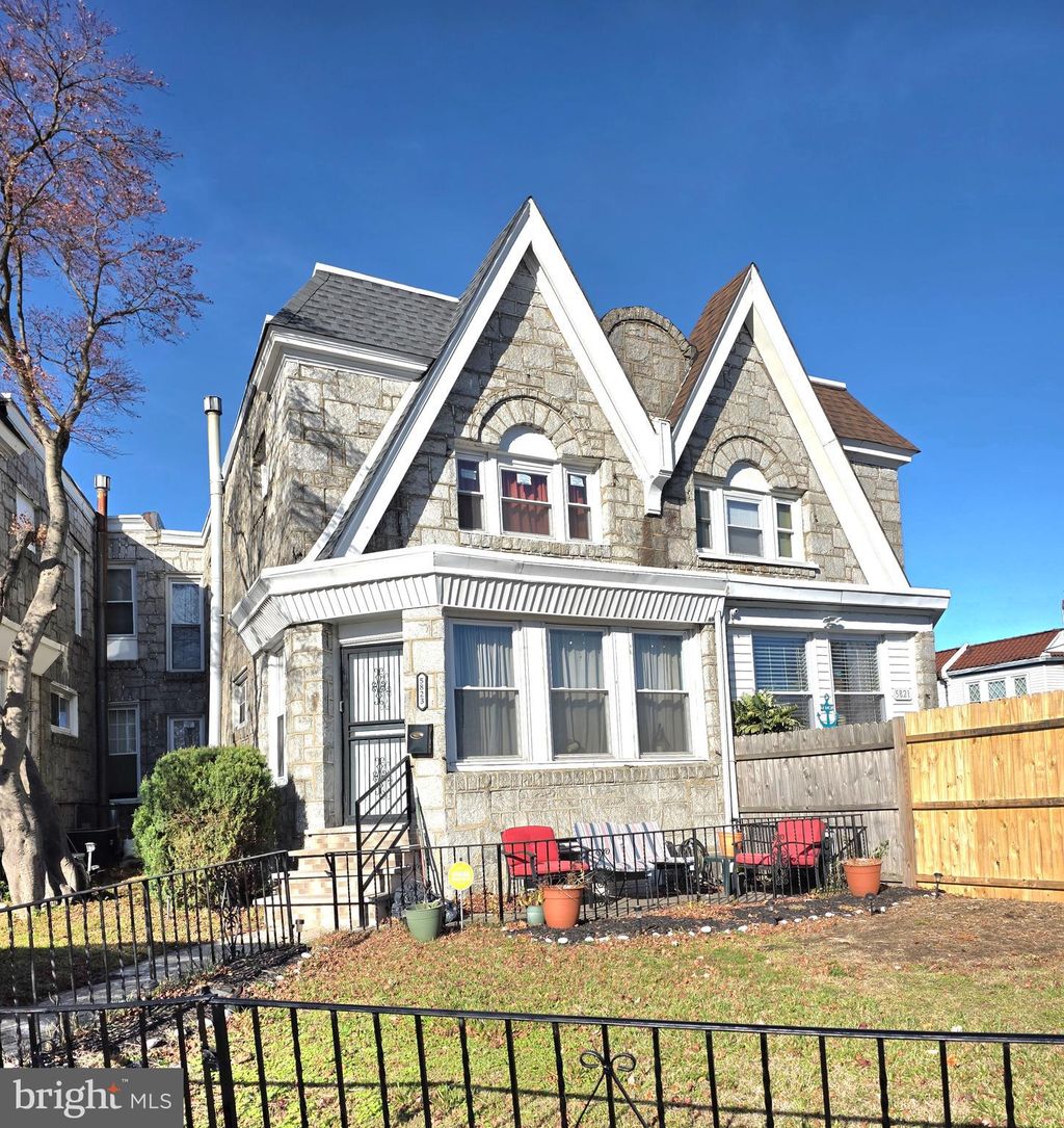 Photo of 5823 Upland Way, PHILADELPHIA, PA 19131 (MLS # PAPH2563898)