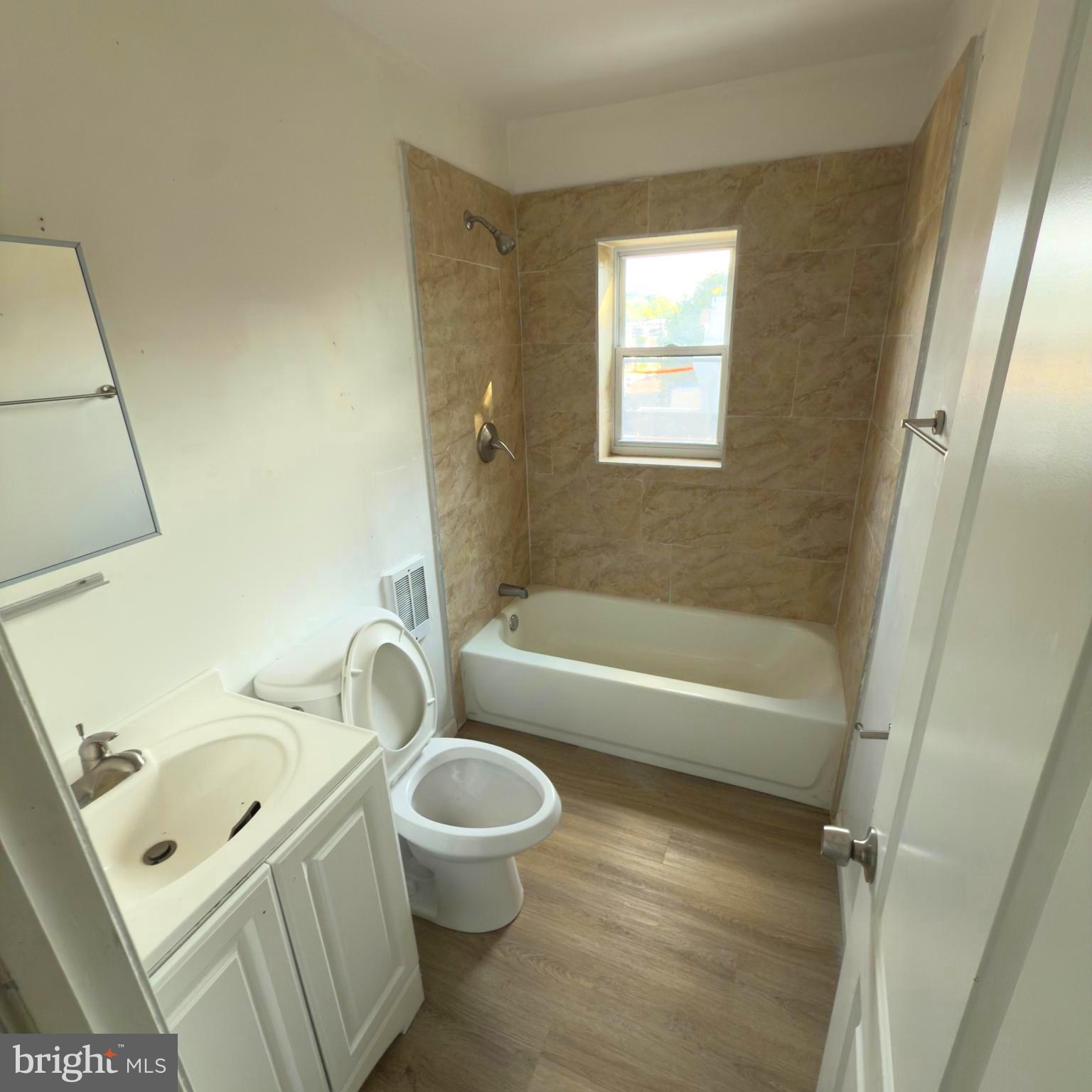 GERMANTOWN (EAST) - Residential Lease