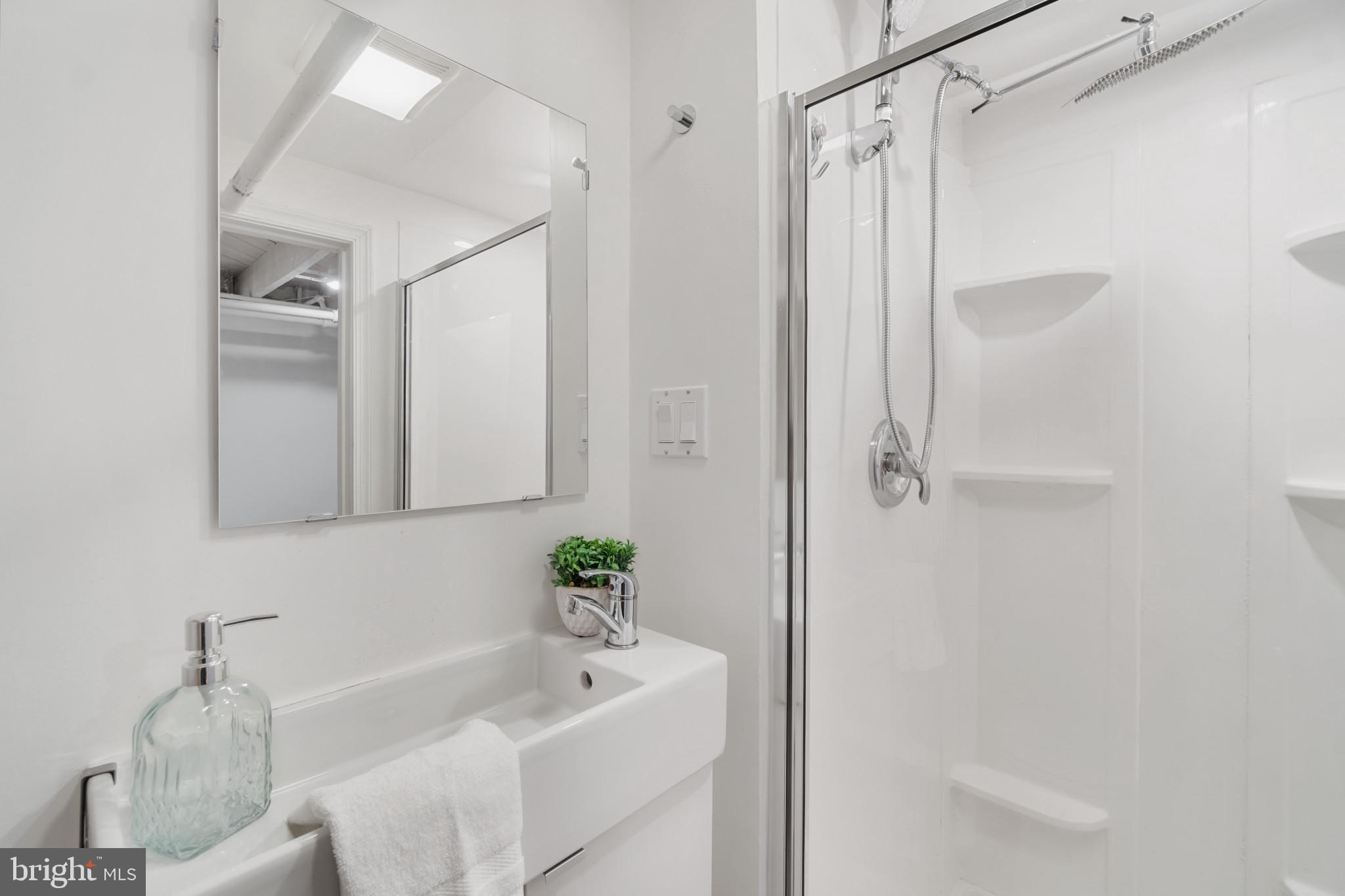 HALETHORPE HEIGHTS - Residential