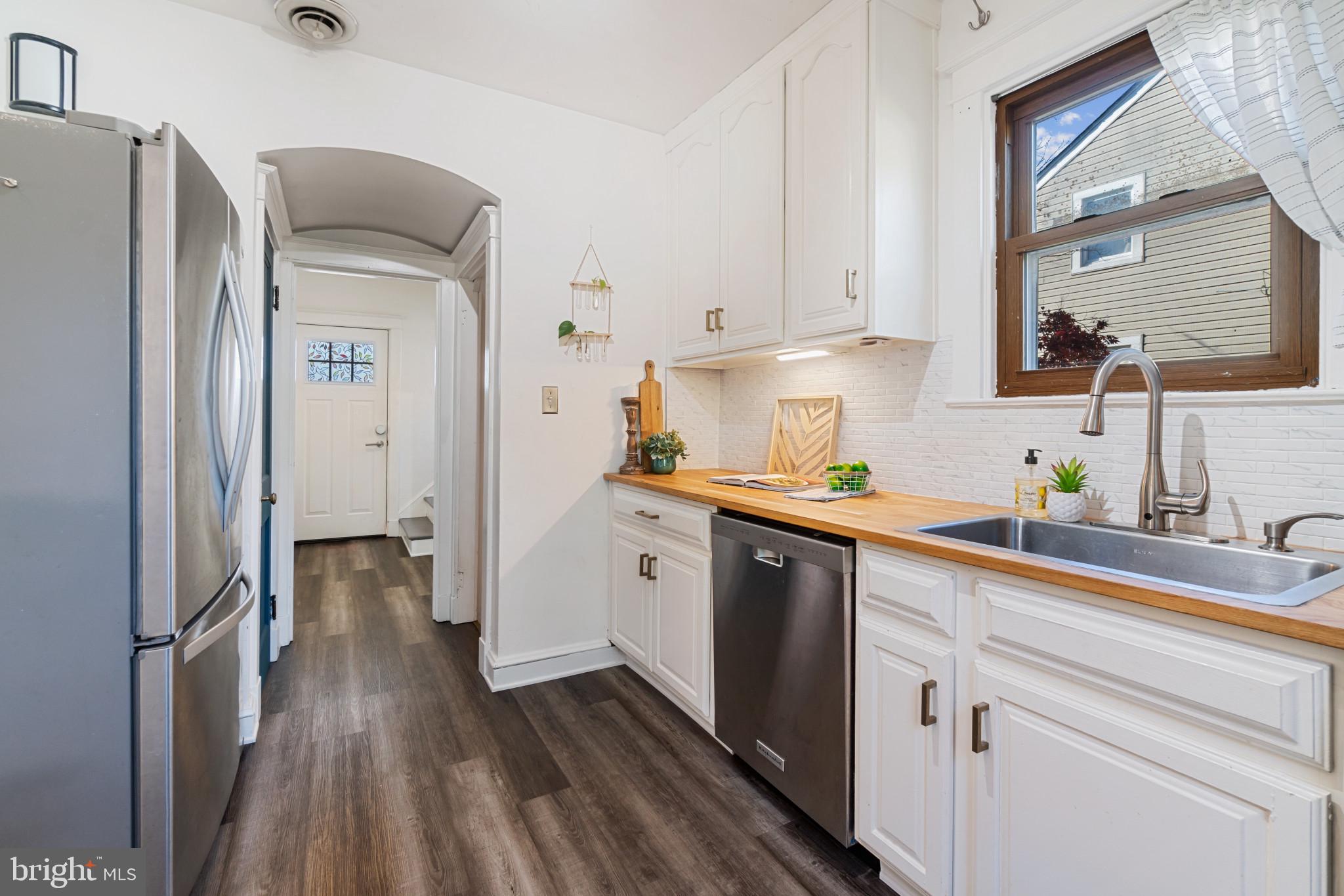 HALETHORPE HEIGHTS - Residential