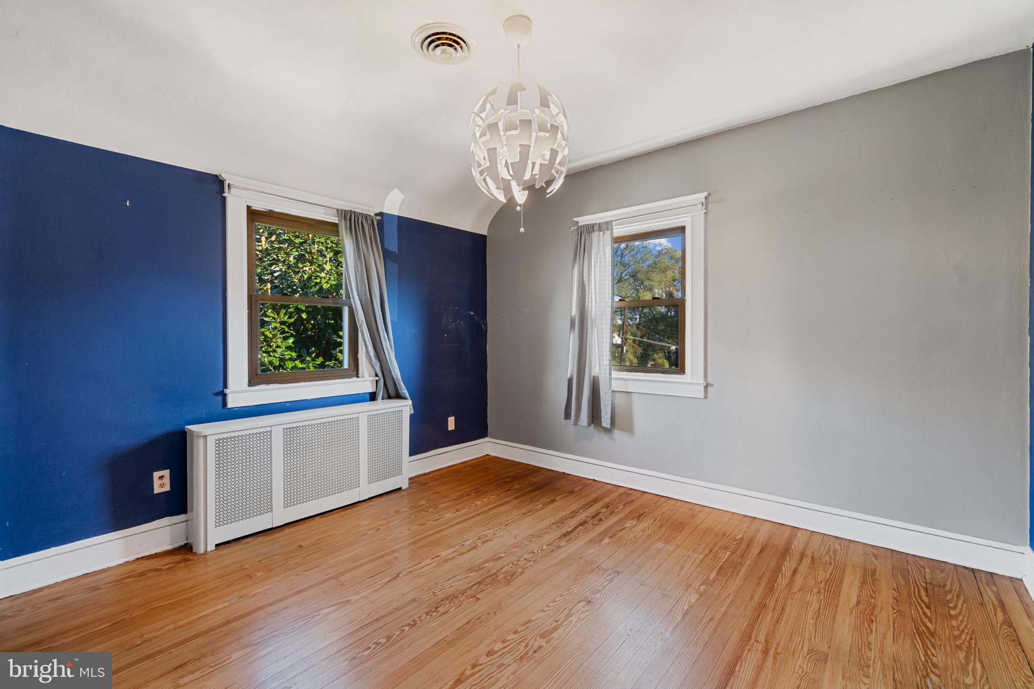 HALETHORPE HEIGHTS - Residential