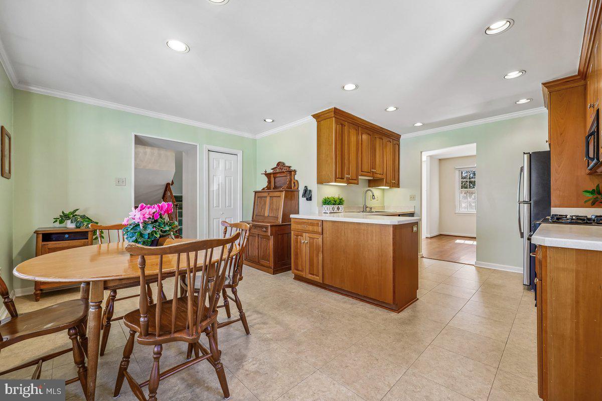 REGENCY ESTATES - Residential