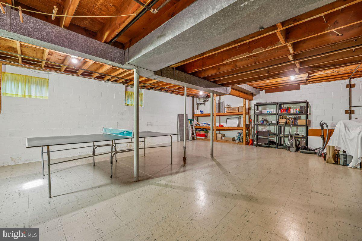 REGENCY ESTATES - Residential