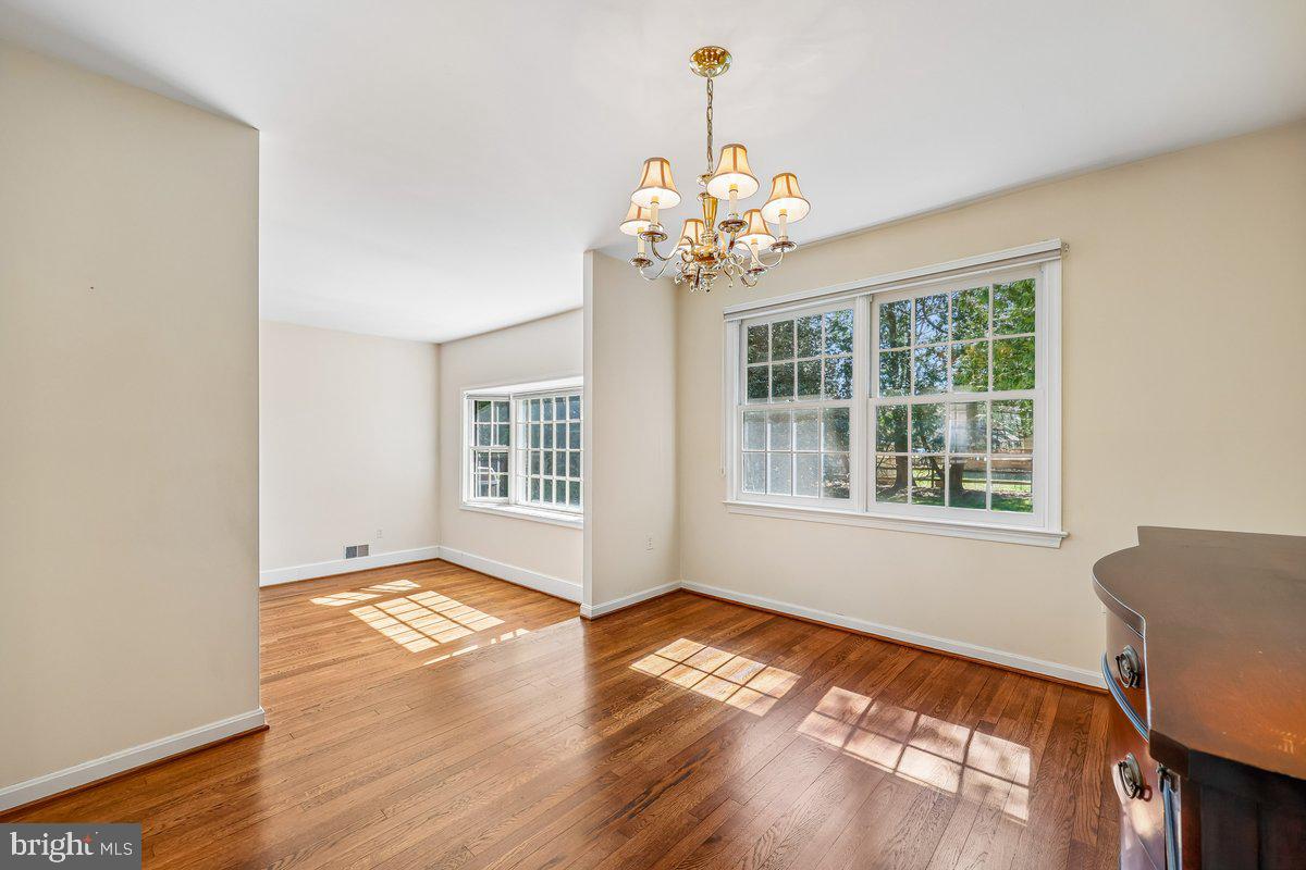 REGENCY ESTATES - Residential