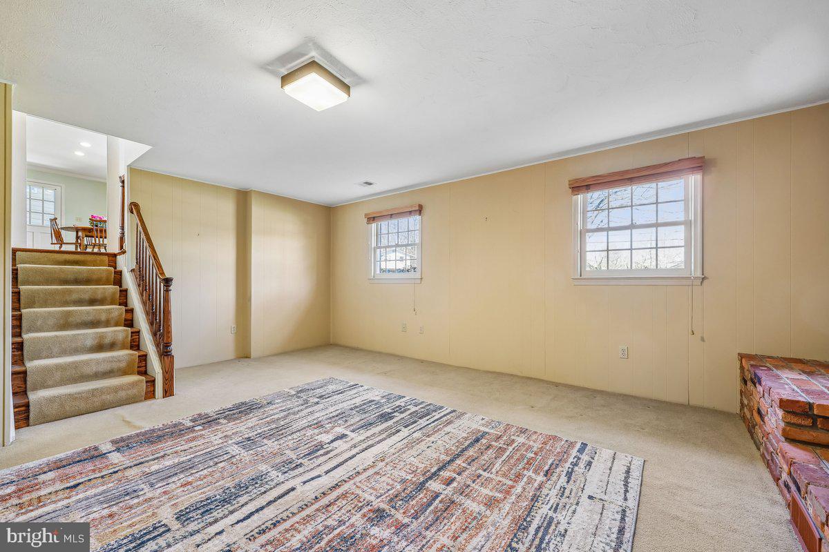 REGENCY ESTATES - Residential