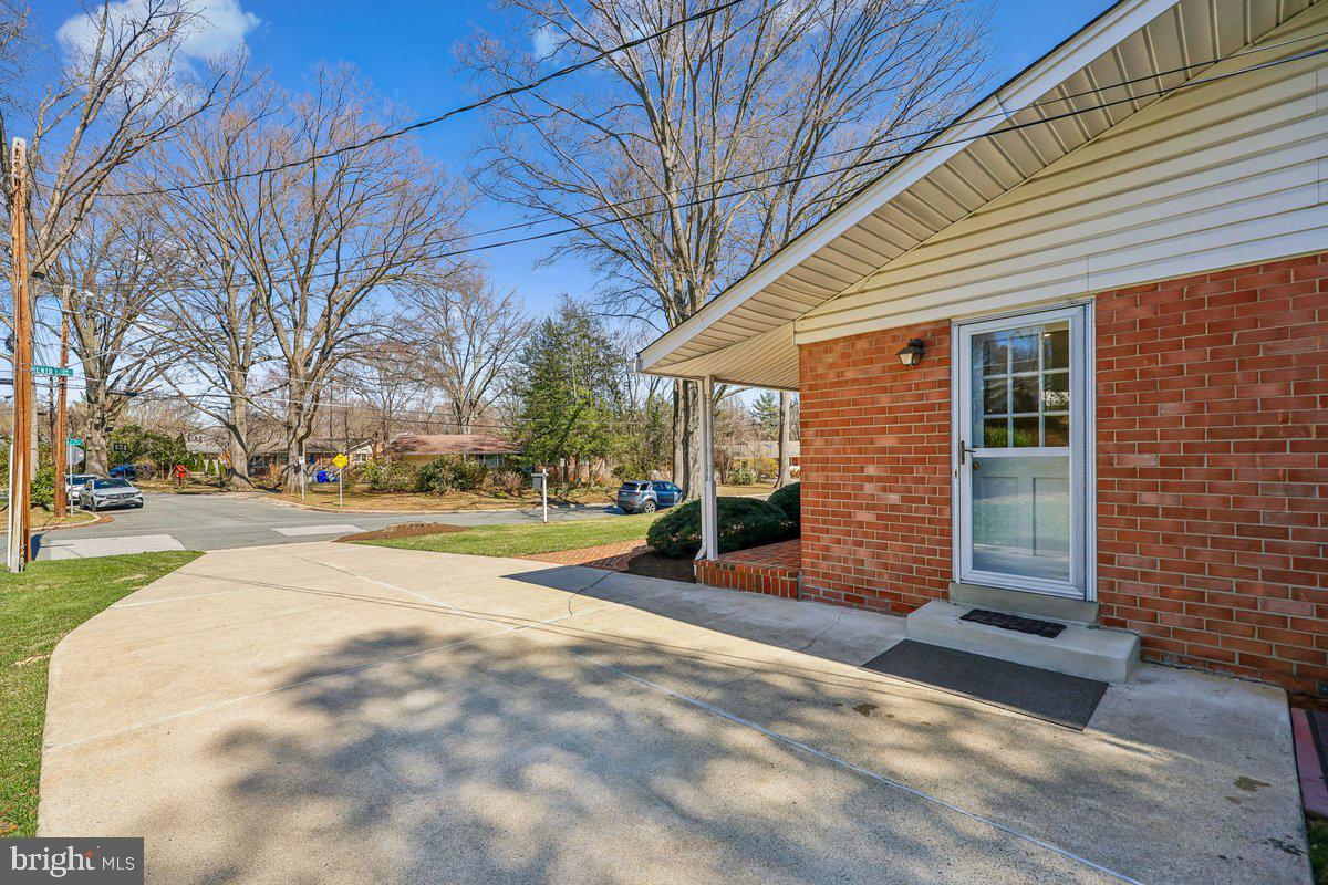 REGENCY ESTATES - Residential