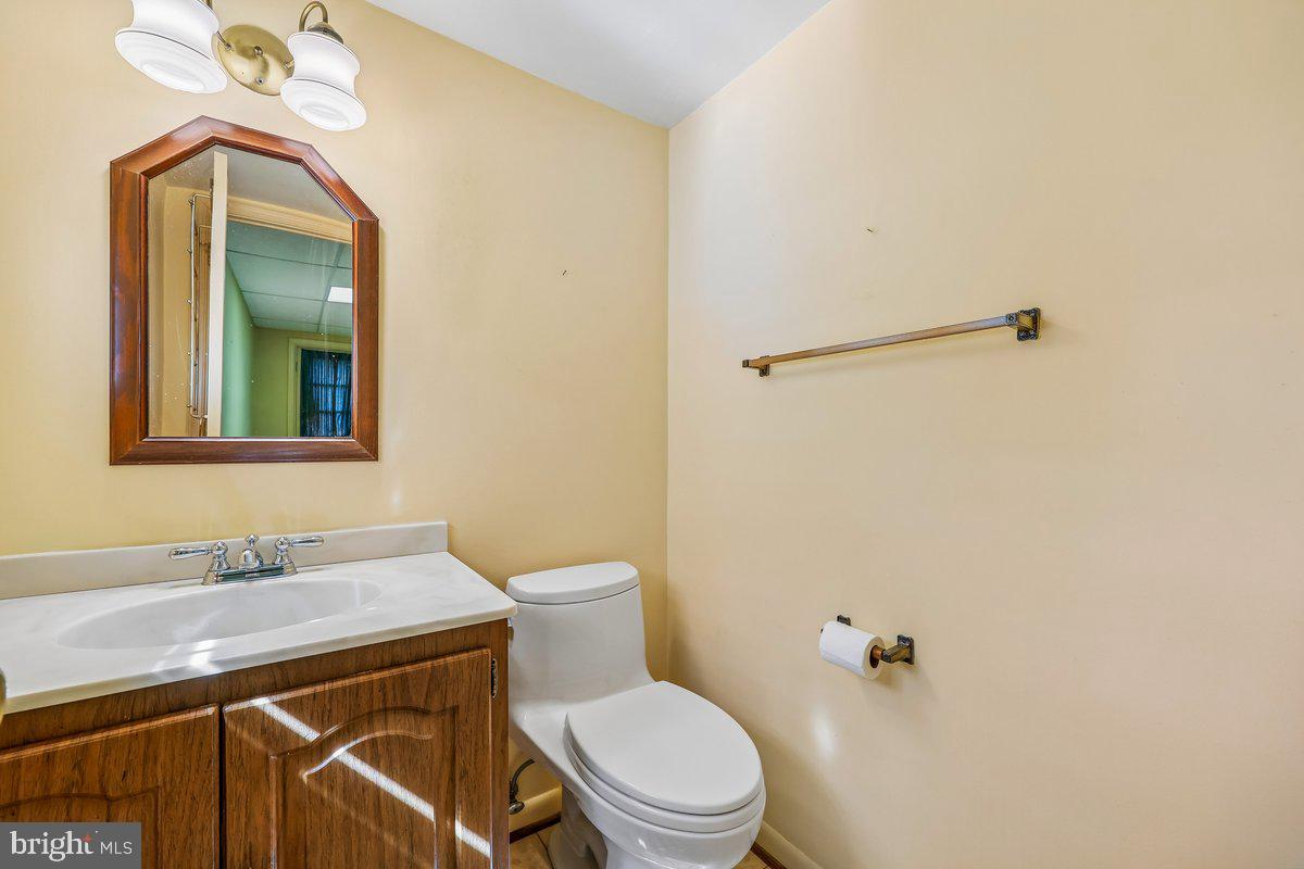 REGENCY ESTATES - Residential