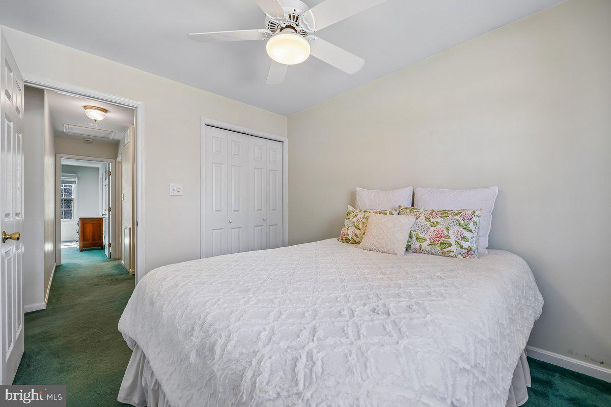 REGENCY ESTATES - Residential