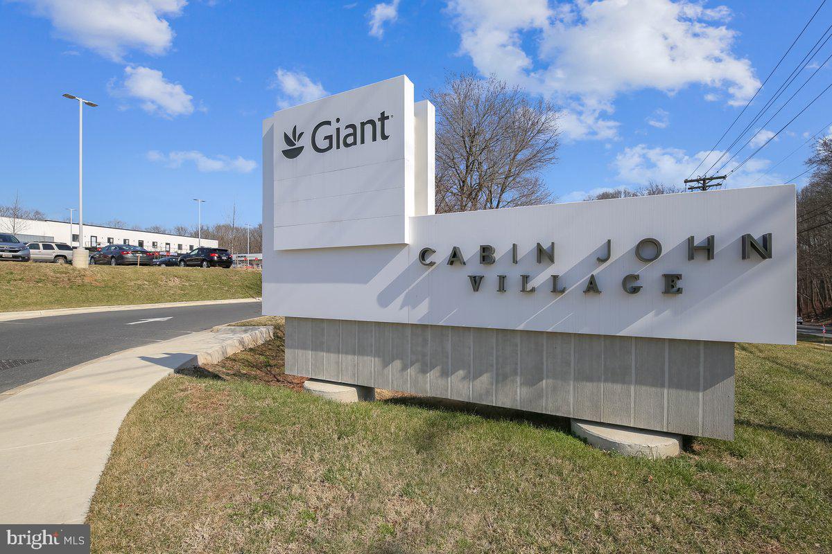 REGENCY ESTATES - Residential