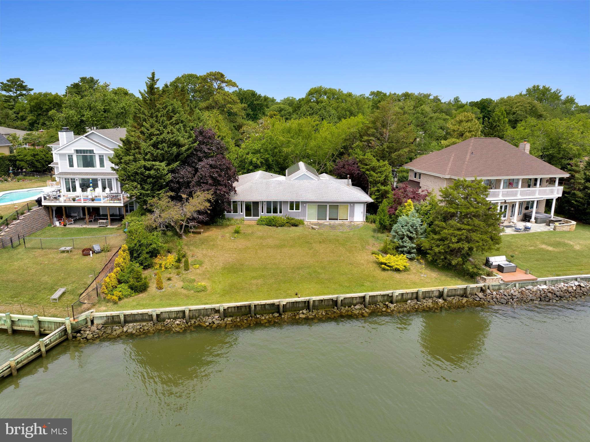 129 E BAY VIEW DRIVE