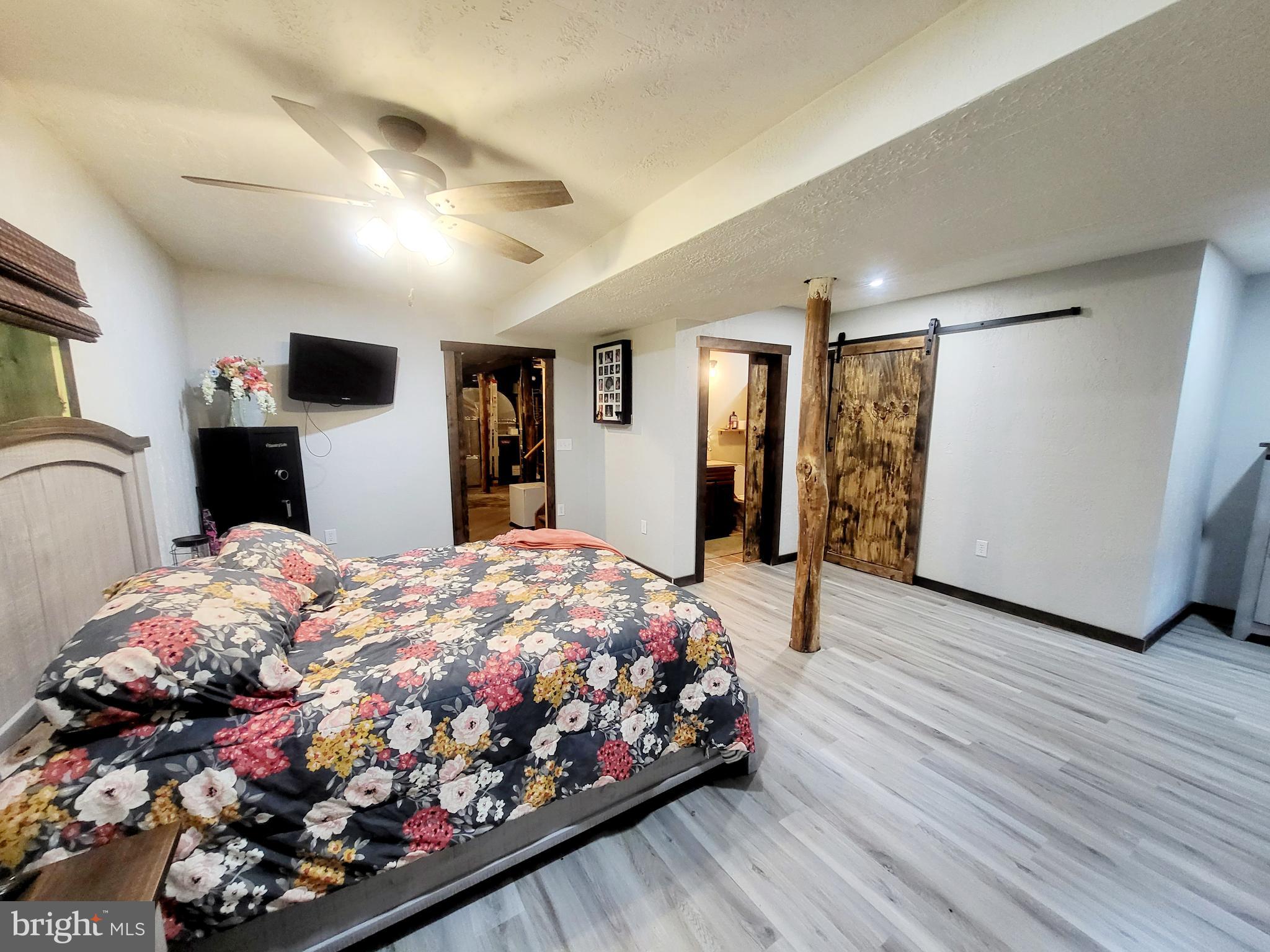 OAKLAND - Residential