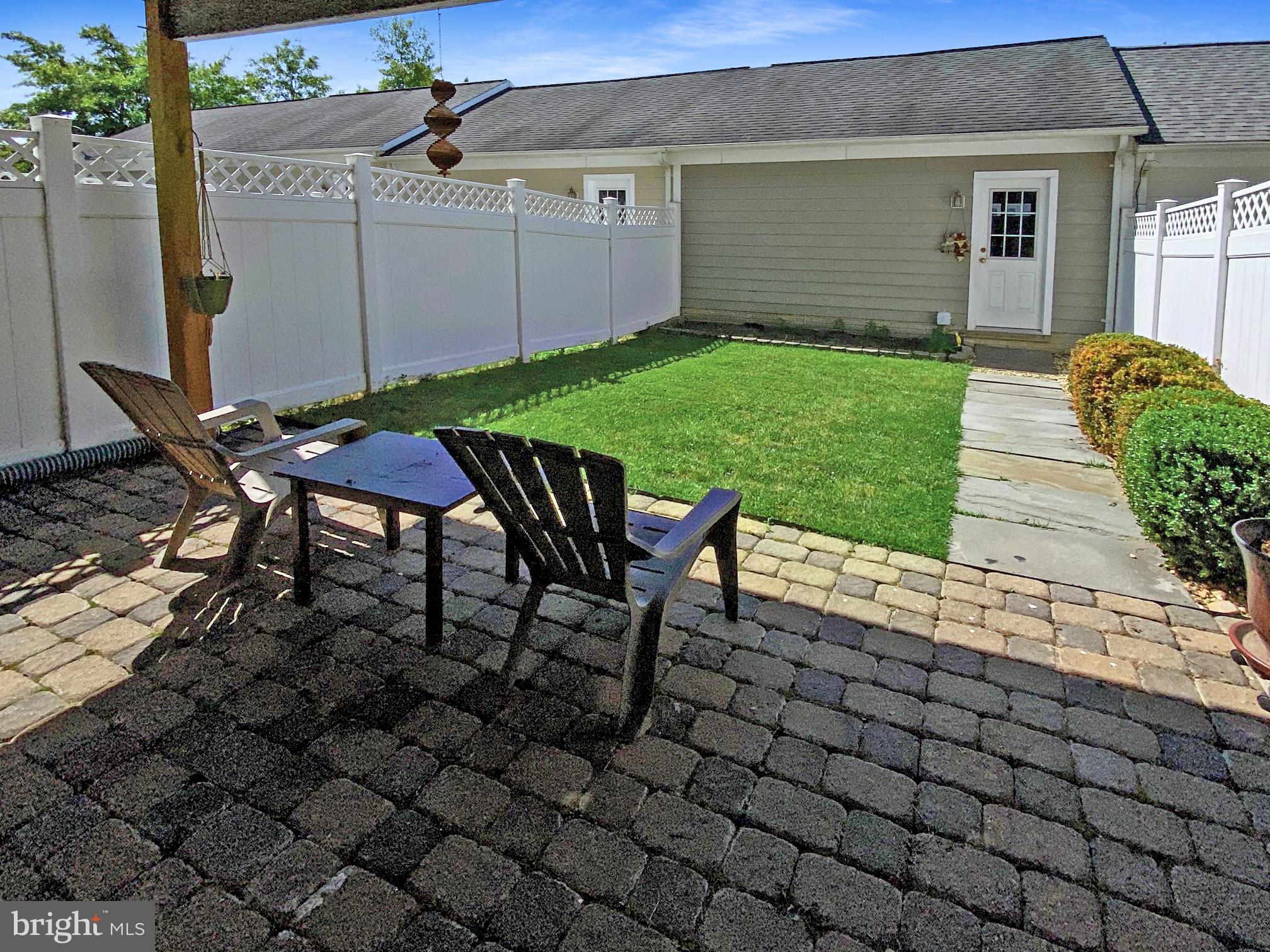 VILLAGES OF URBANA - Residential Lease