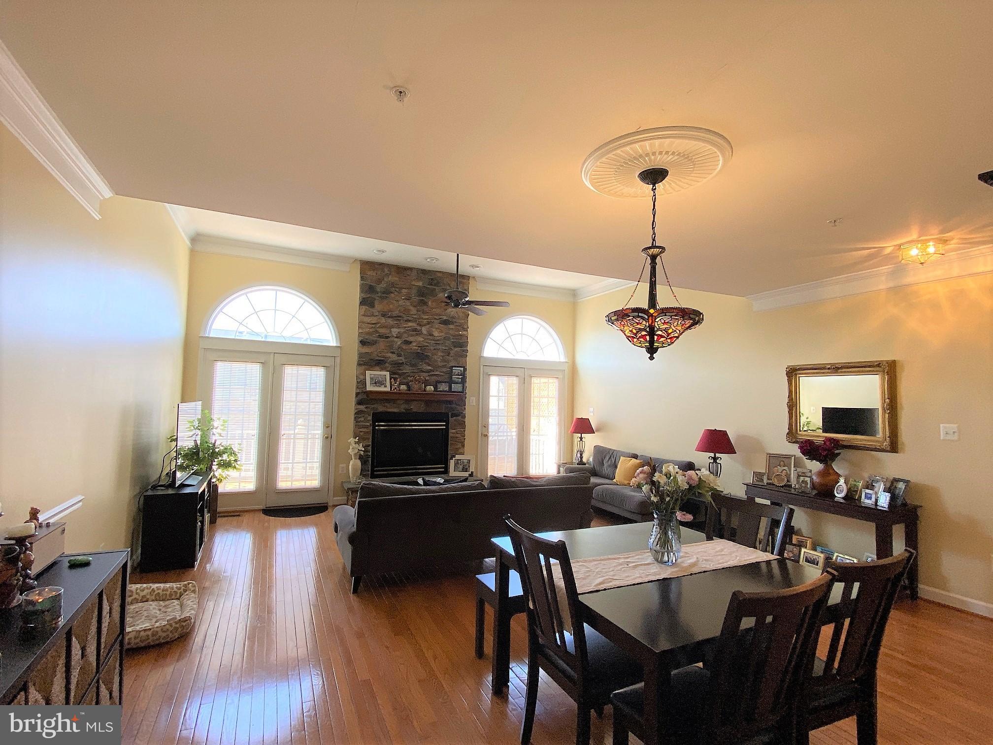 VILLAGES OF URBANA - Residential Lease