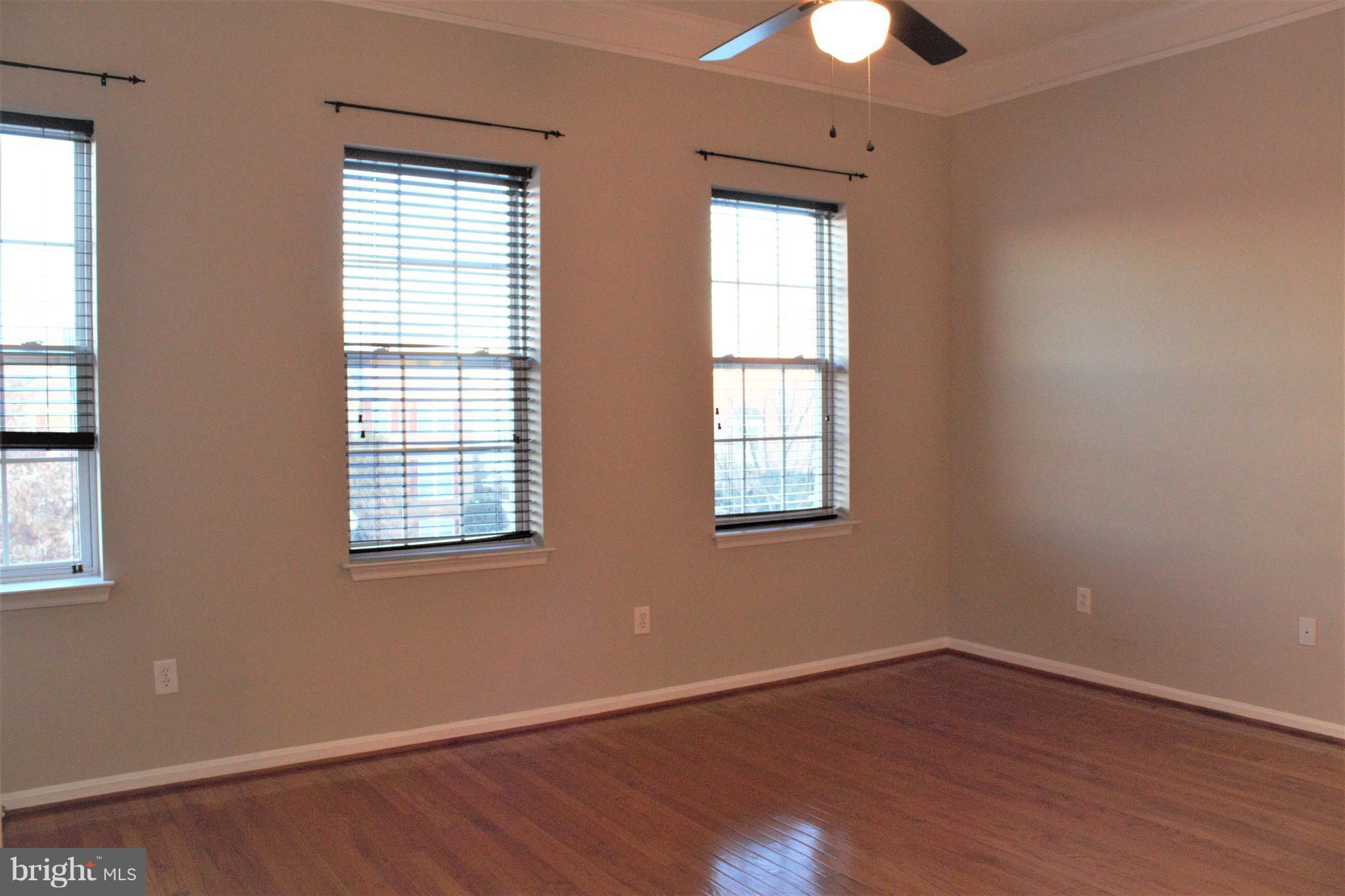 VILLAGES OF URBANA - Residential Lease