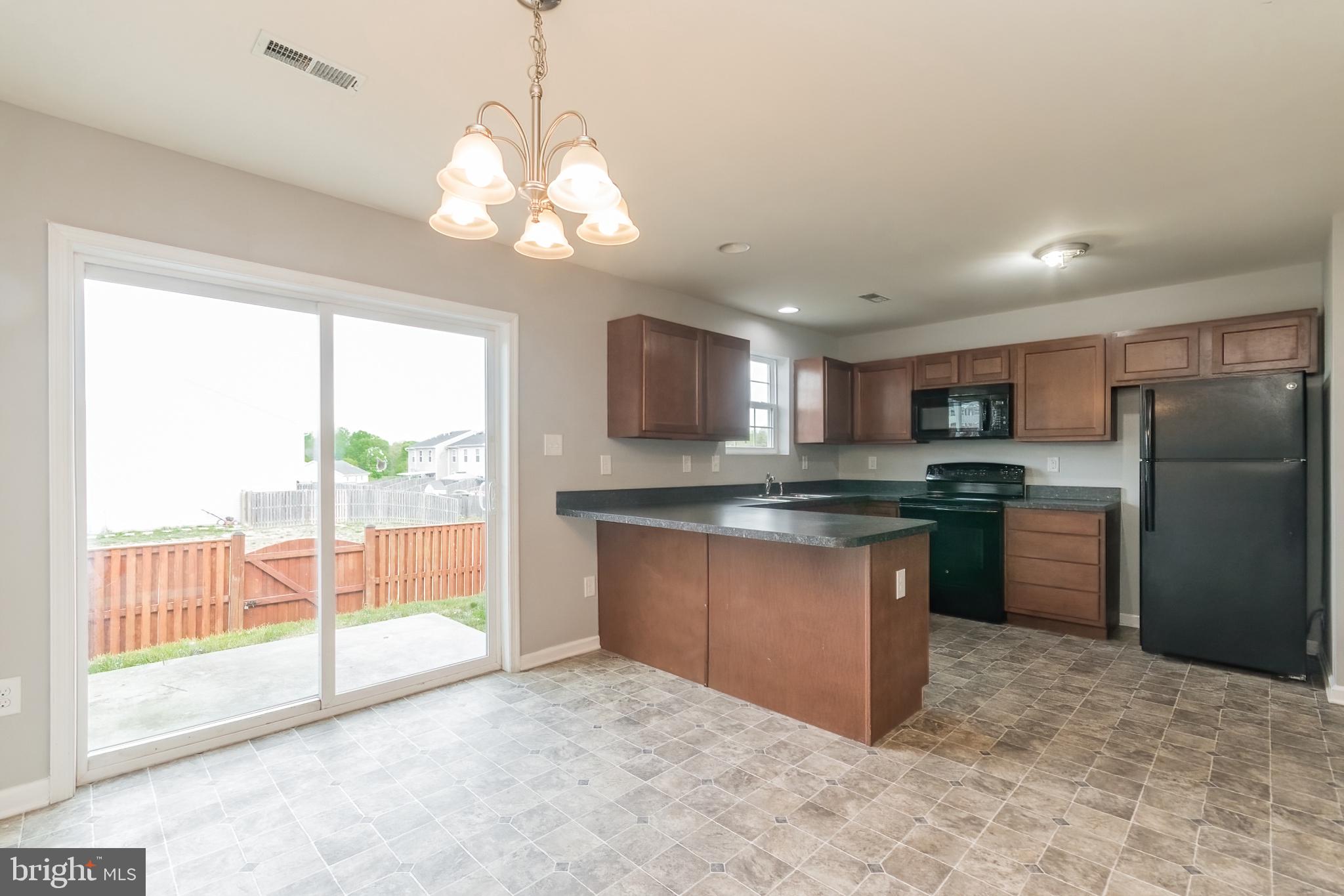 INWOOD VILLAGE - Residential