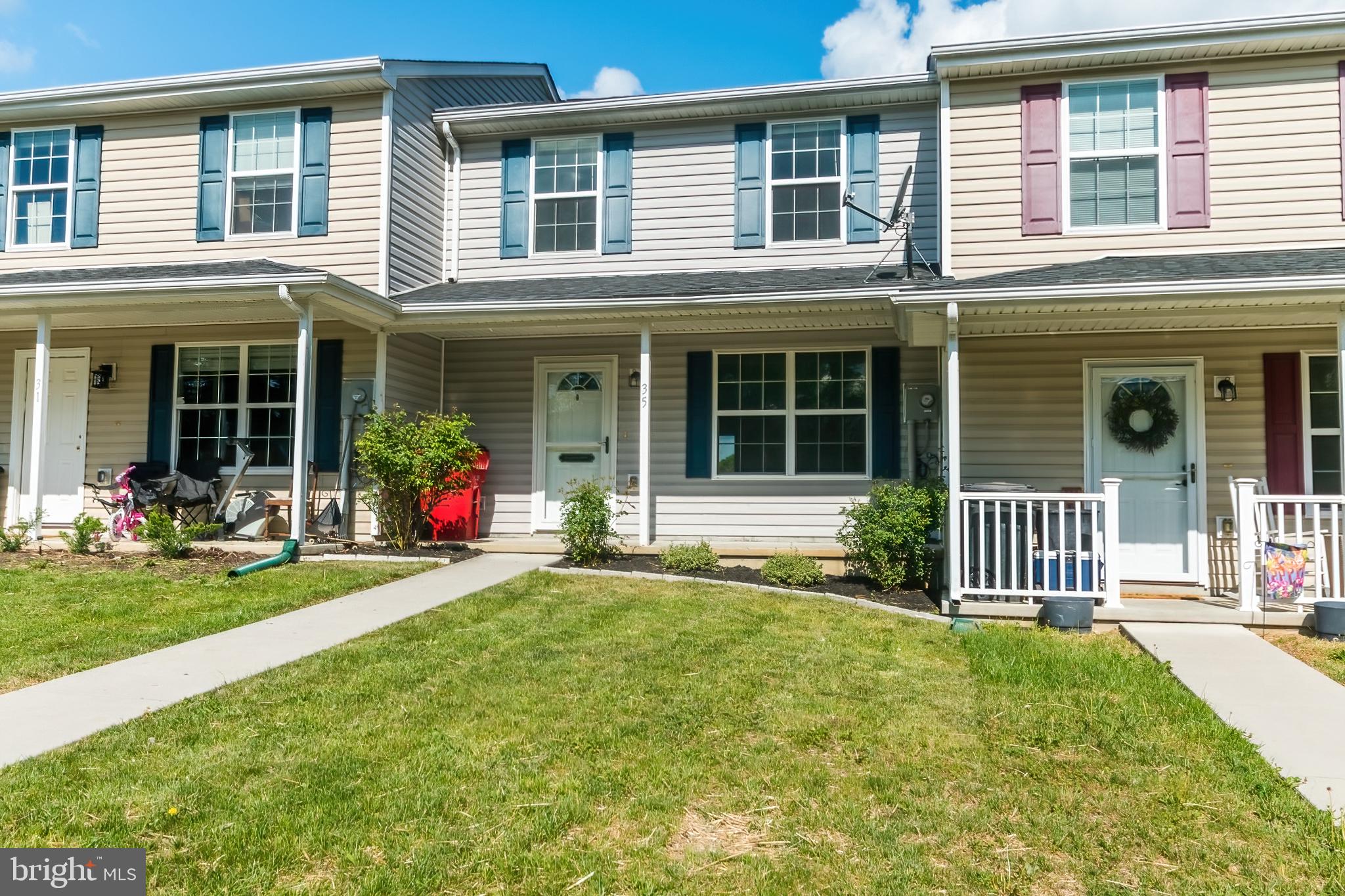 INWOOD VILLAGE - Residential