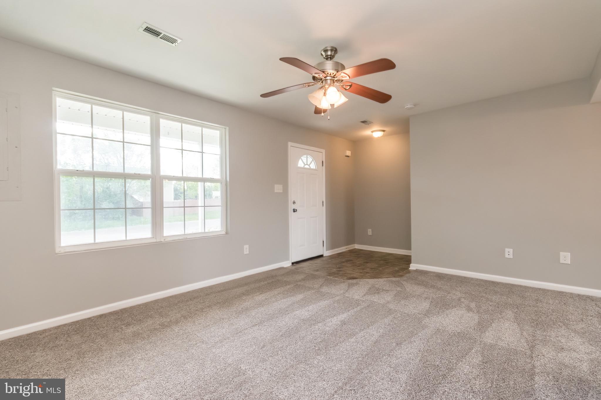 INWOOD VILLAGE - Residential