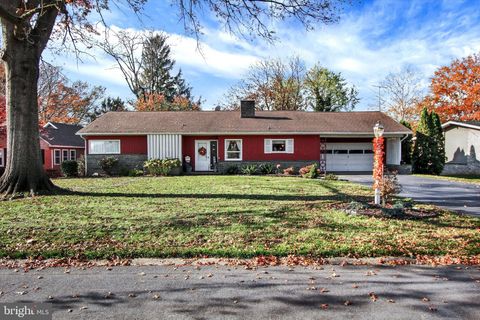 Photo of 56 Ridge View Drive, Leola, PA 17540 (MLS # PALA2043402)