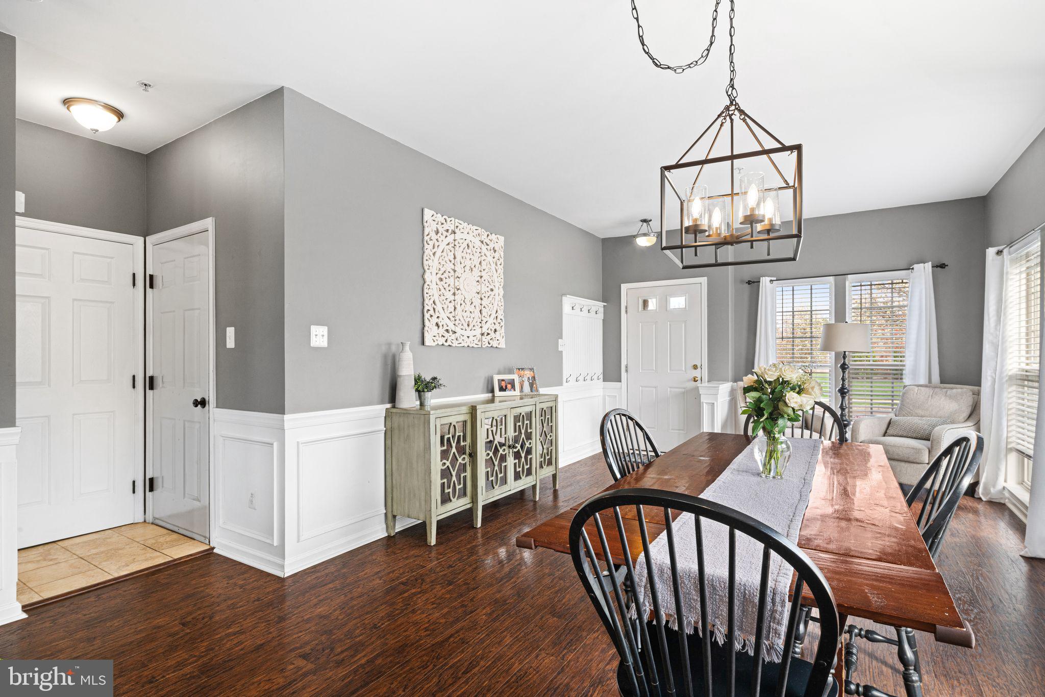 2518 PEACHTREE DRIVE