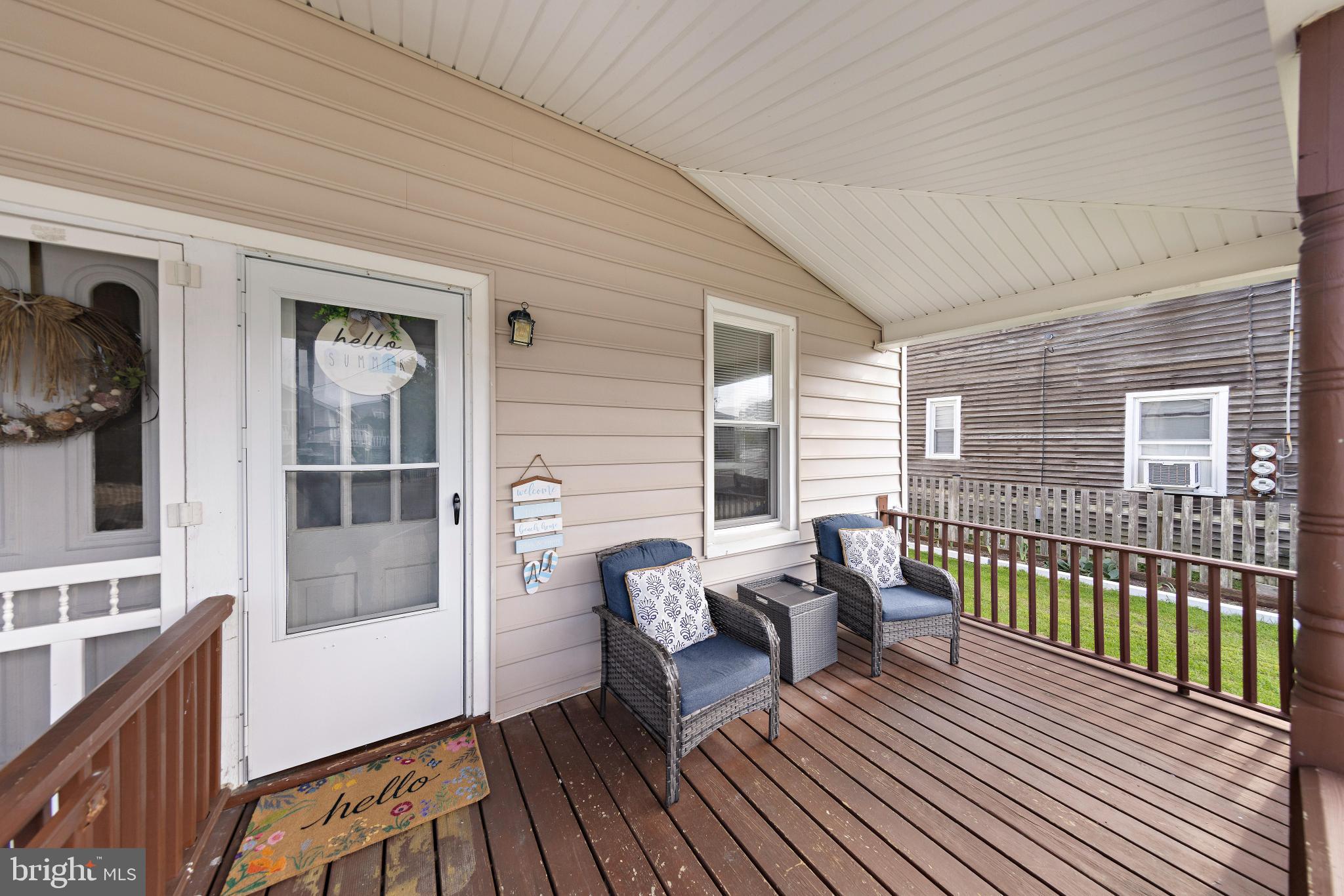 205-207 E AMBER STREET
