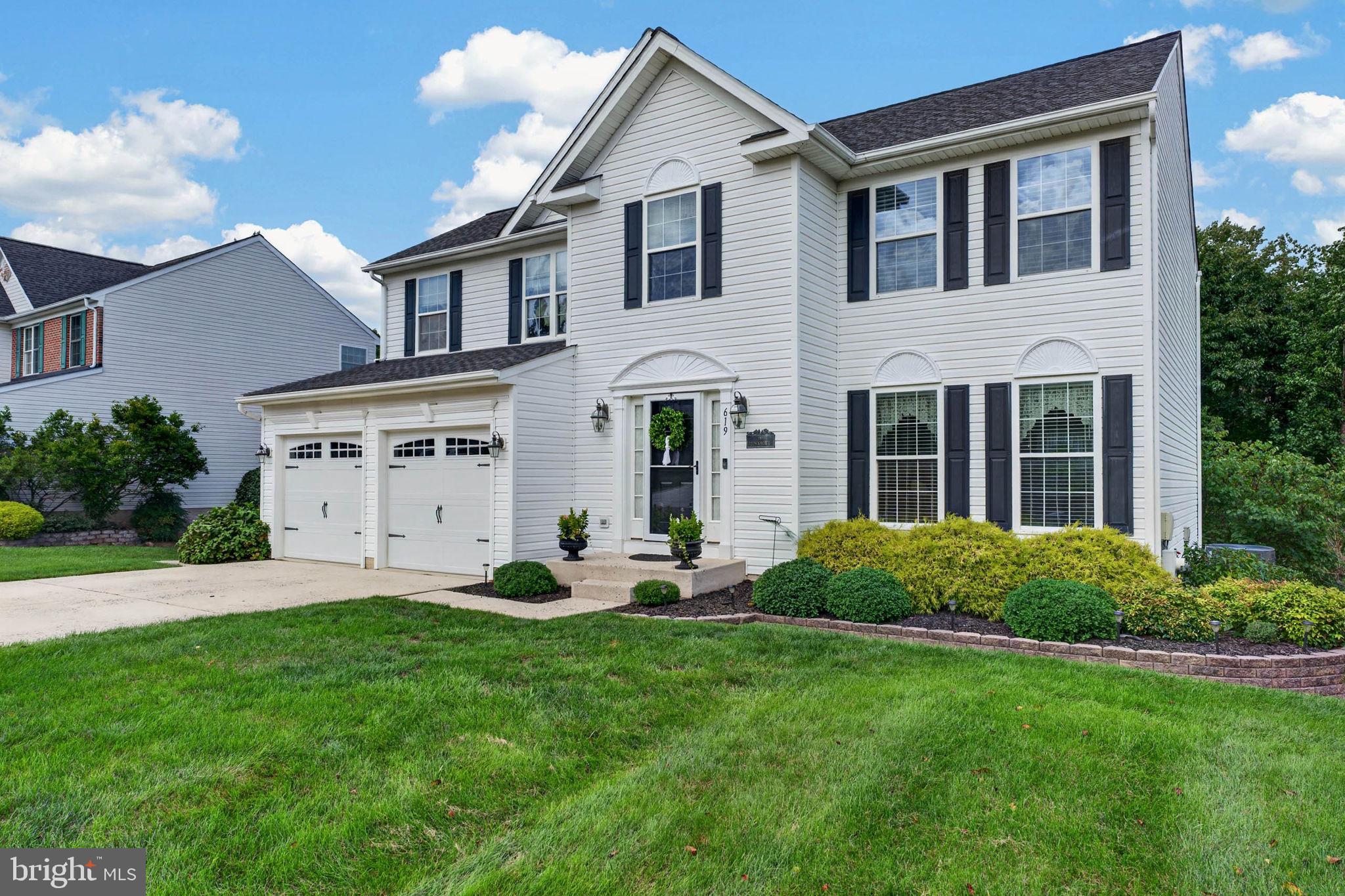 619 KILMARNOCK TRAIL