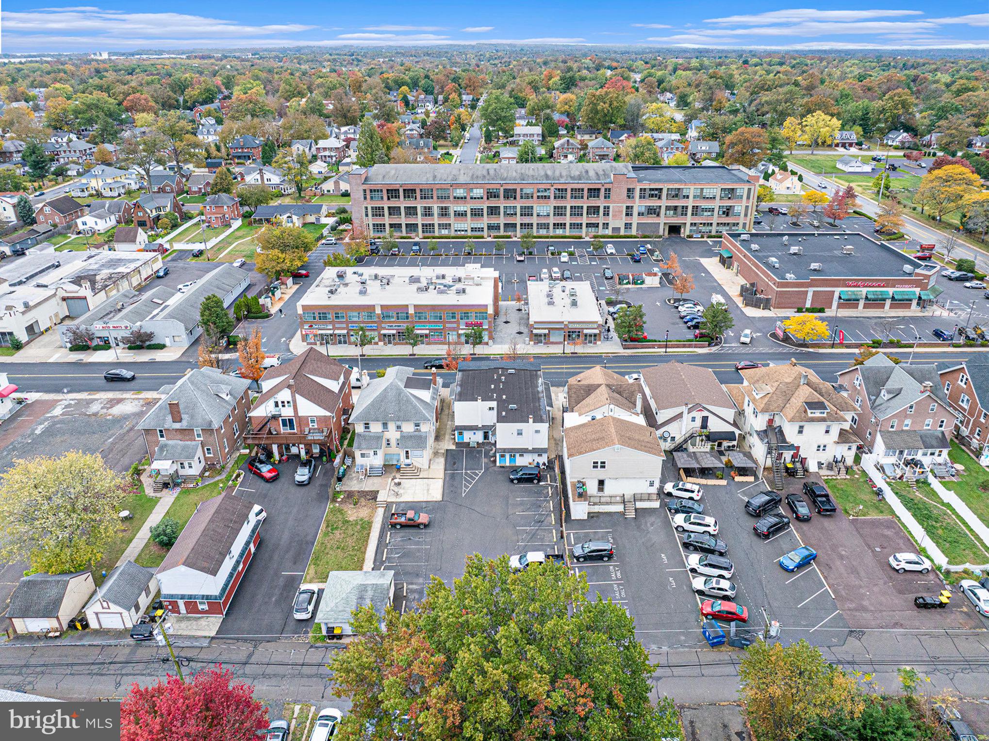 LANSDALE - Commercial Sale