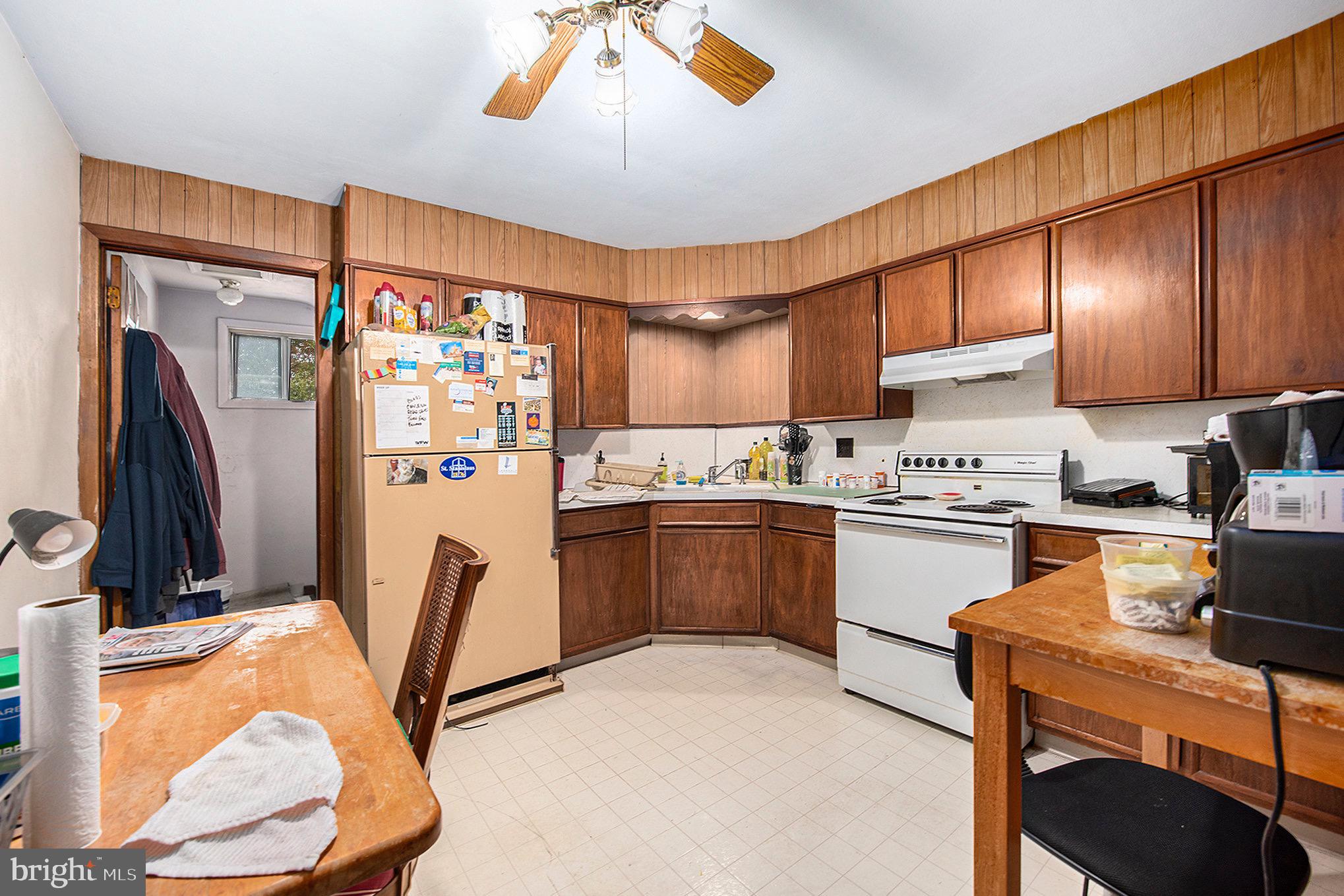 LANSDALE - Commercial Sale