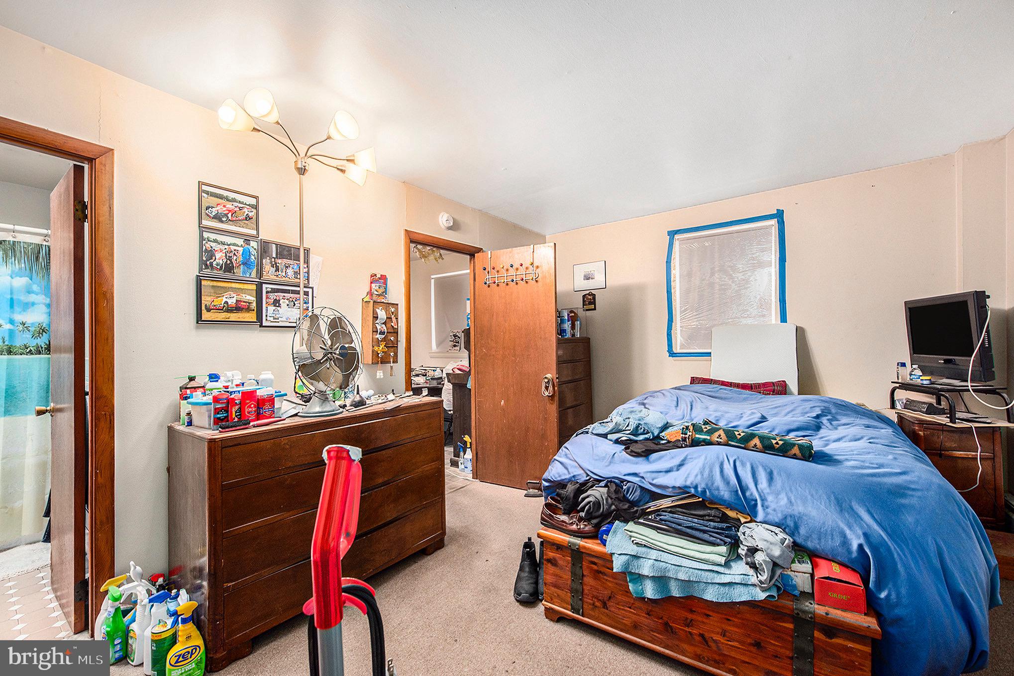 LANSDALE - Commercial Sale