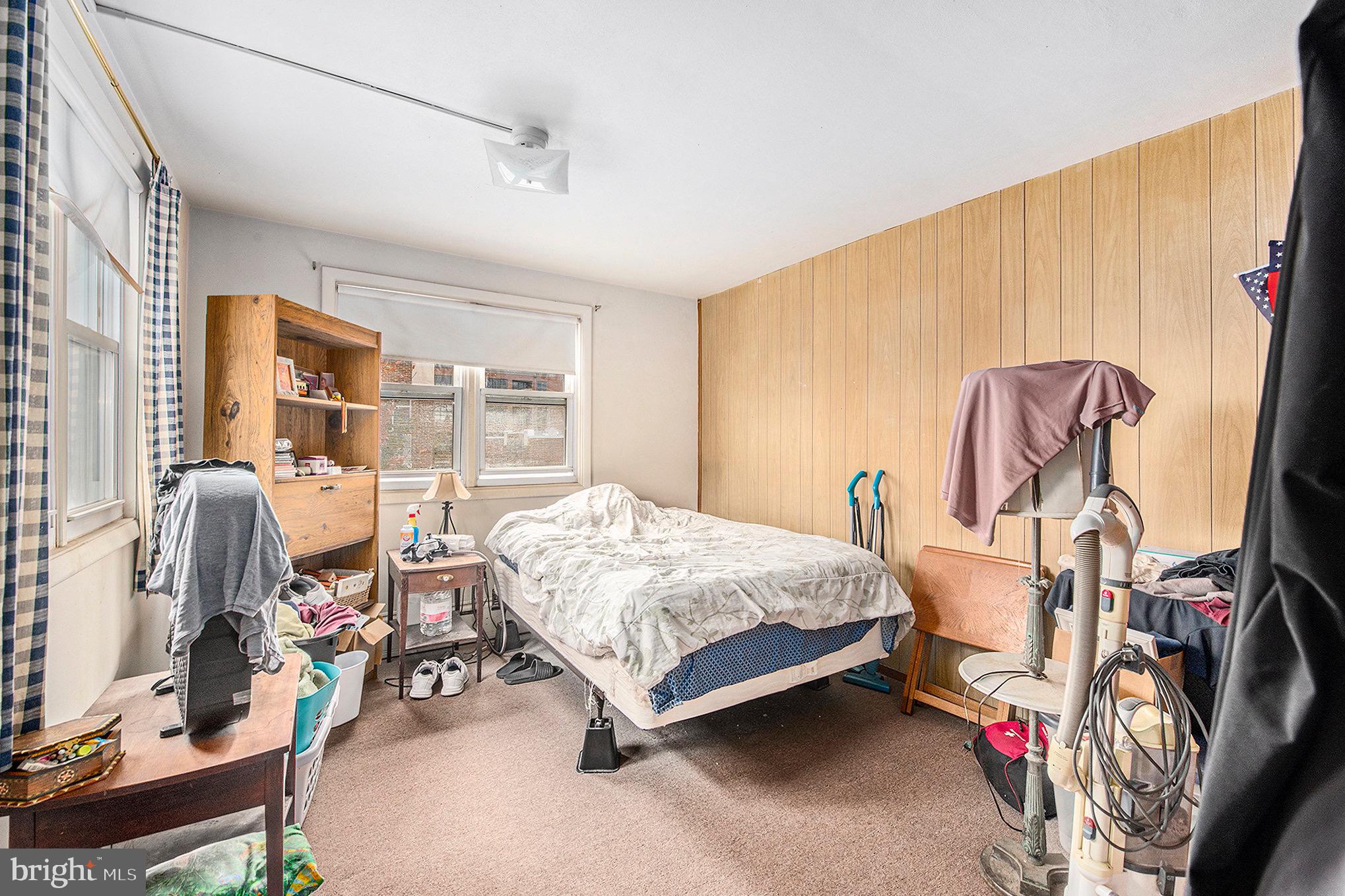 LANSDALE - Commercial Sale