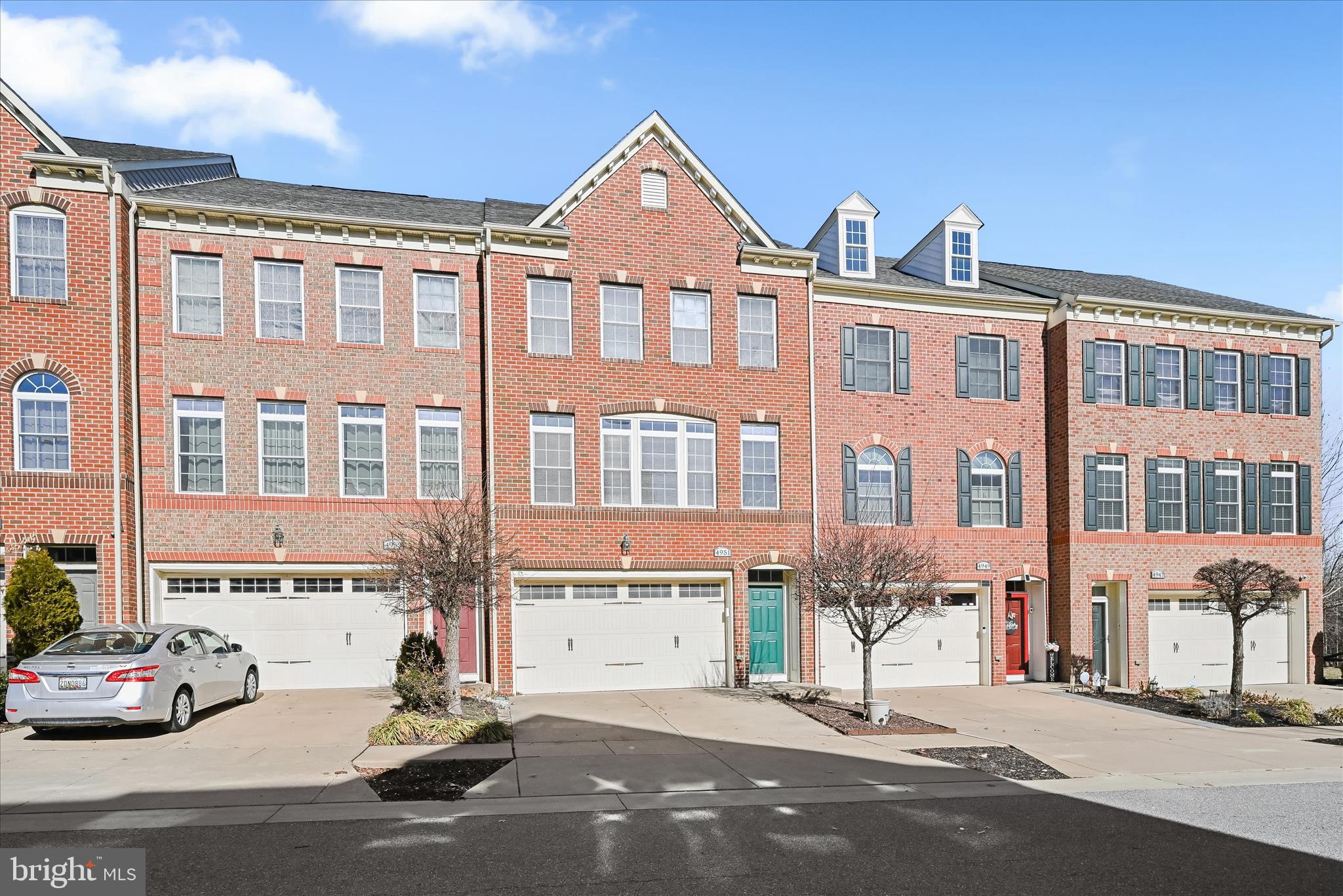 4951 COLLINGTONS BOUNTY DRIVE