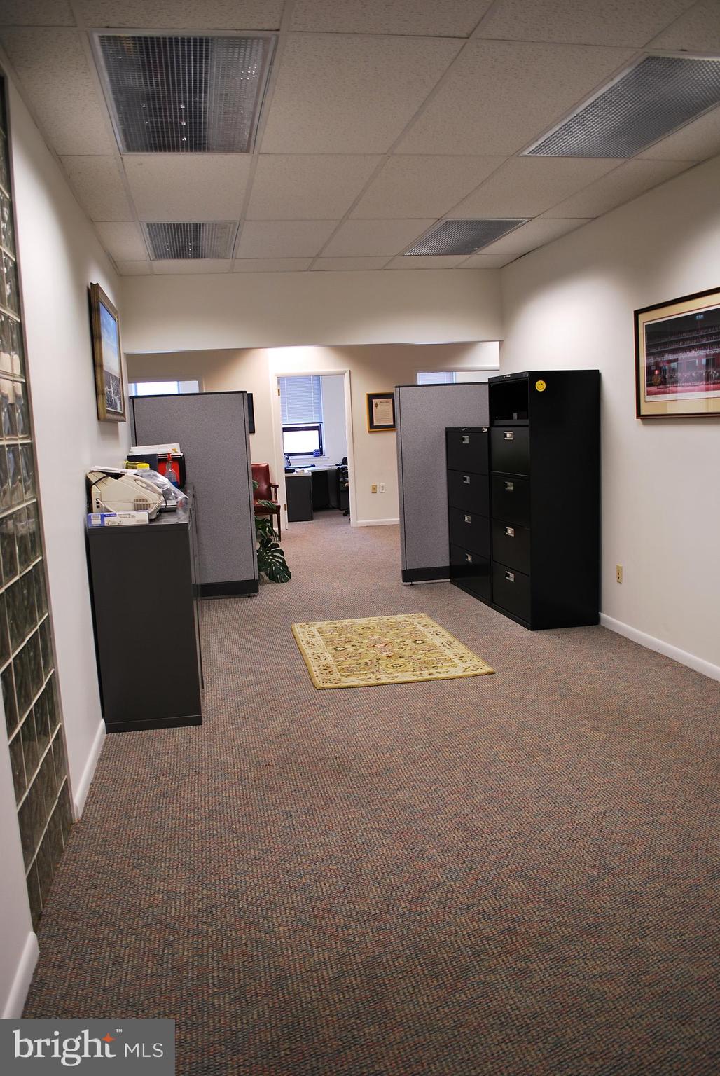 NARBERTH - Commercial Lease