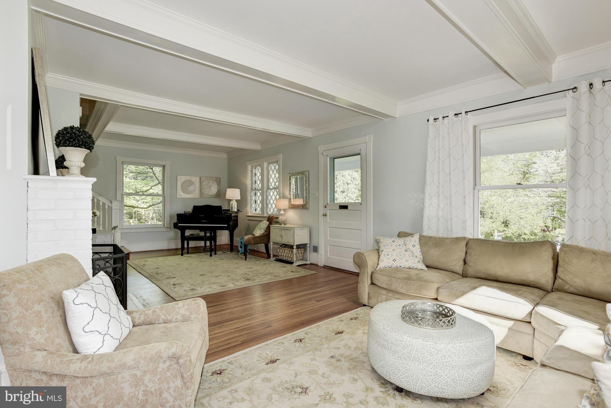 KENSINGTON - Residential